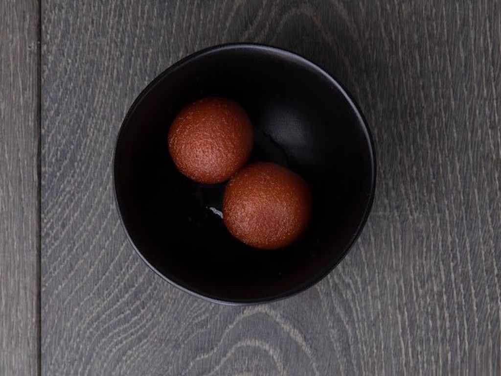 Gulab Jamun (3 Pieces)