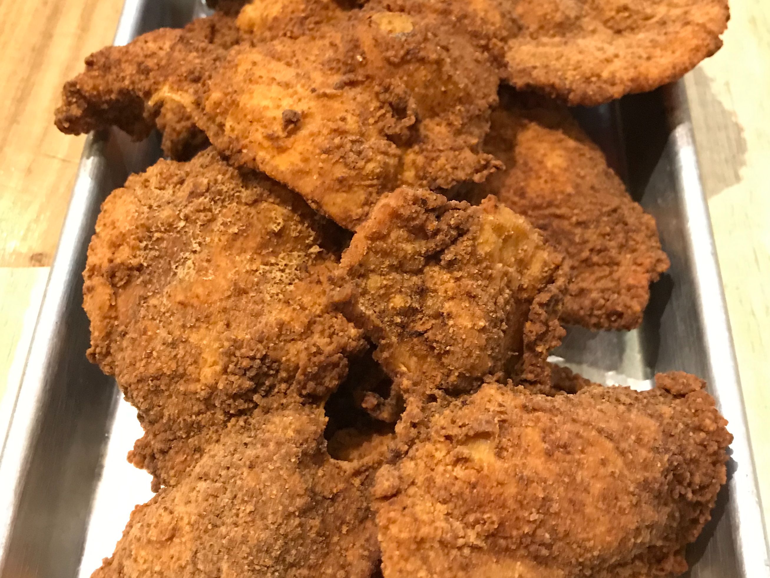 CHICKEN SKIN หนังไก่ทอด.