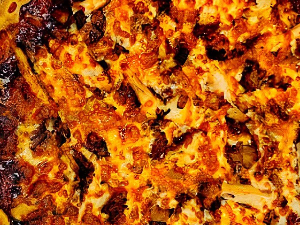 14" BBQ Chicken Pizza.