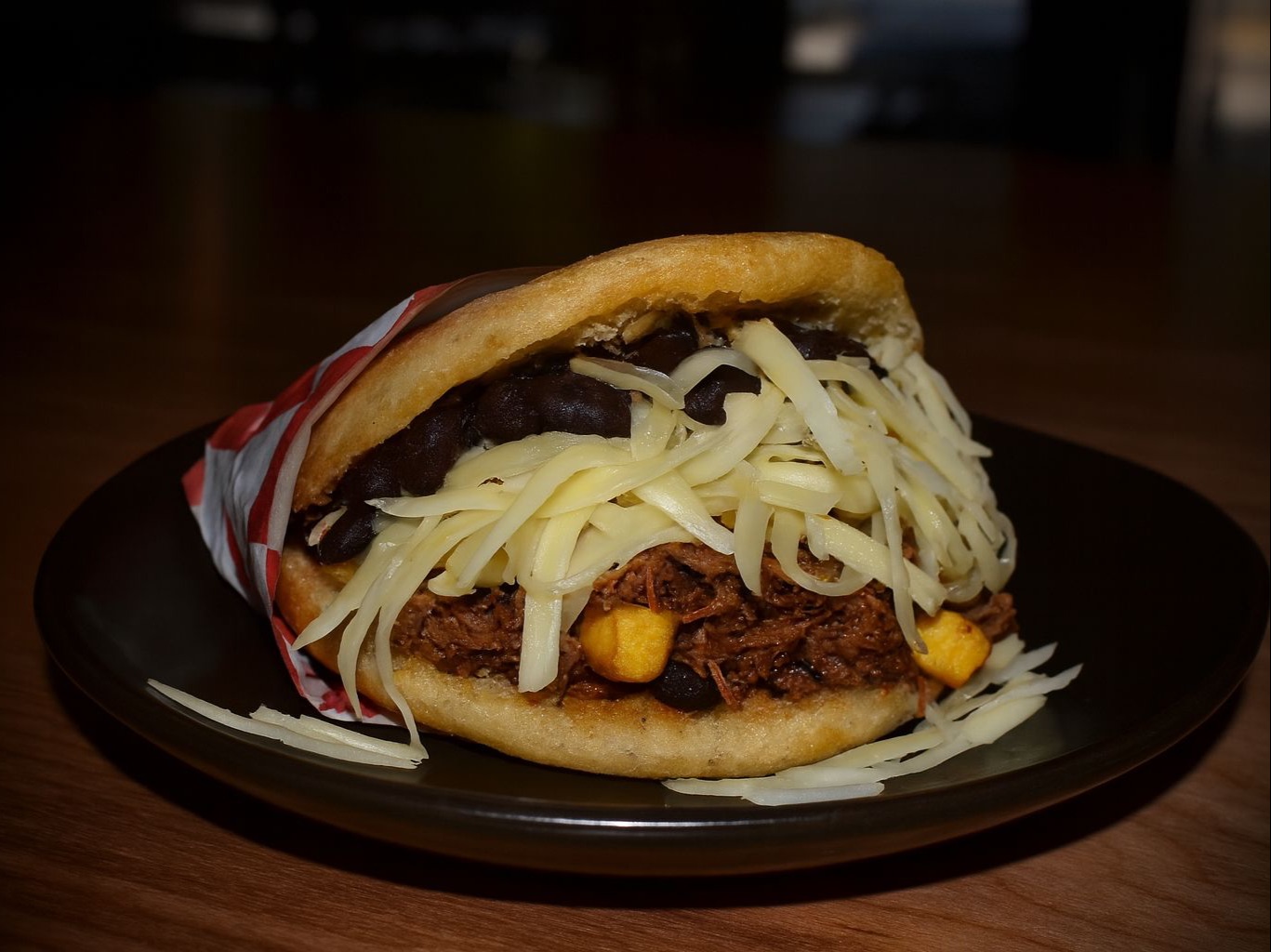 Pabellón Arepa / Arepa Pabellón.
