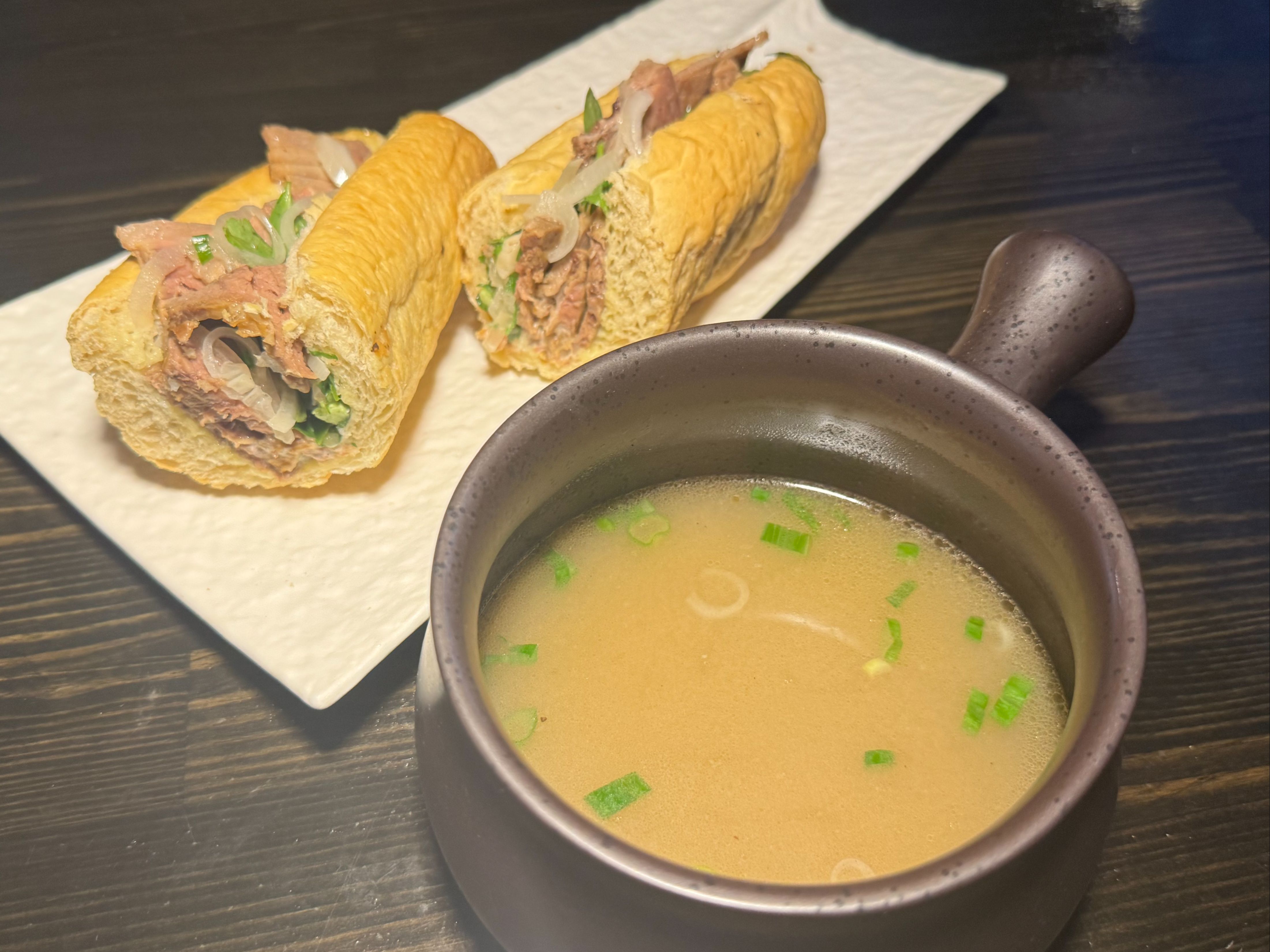 PHO FRENCH DIP BANH MI.