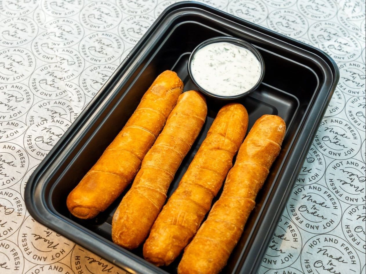 Cheese Roll (4 Pcs).