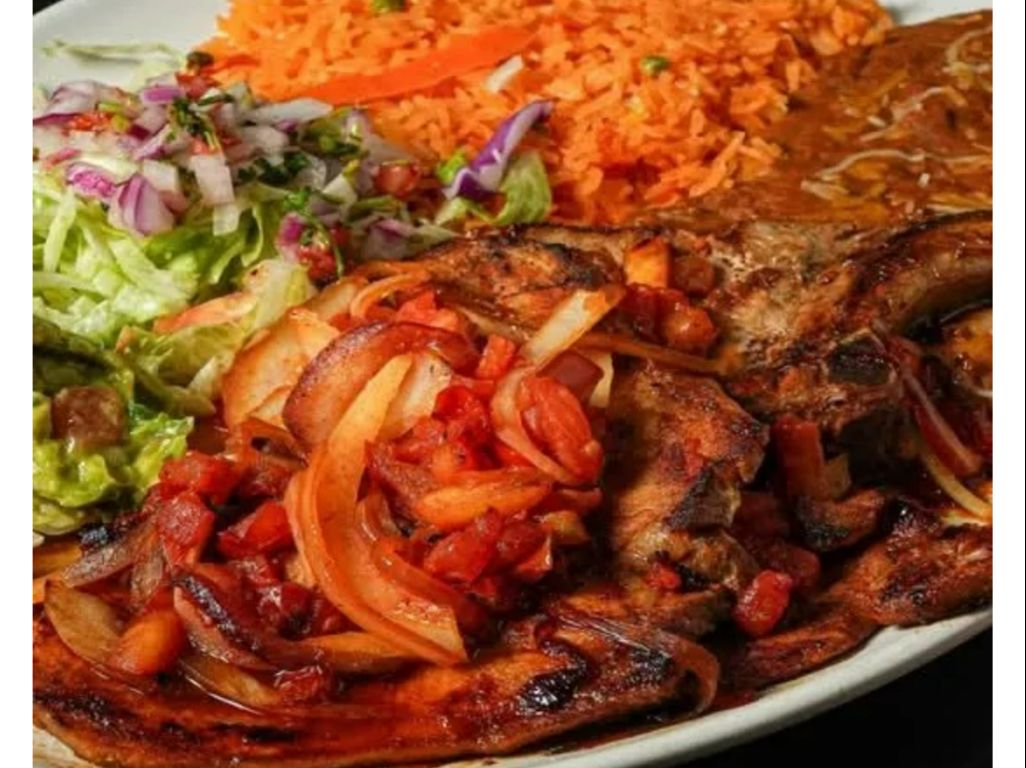 Steak A La Tampiquena.