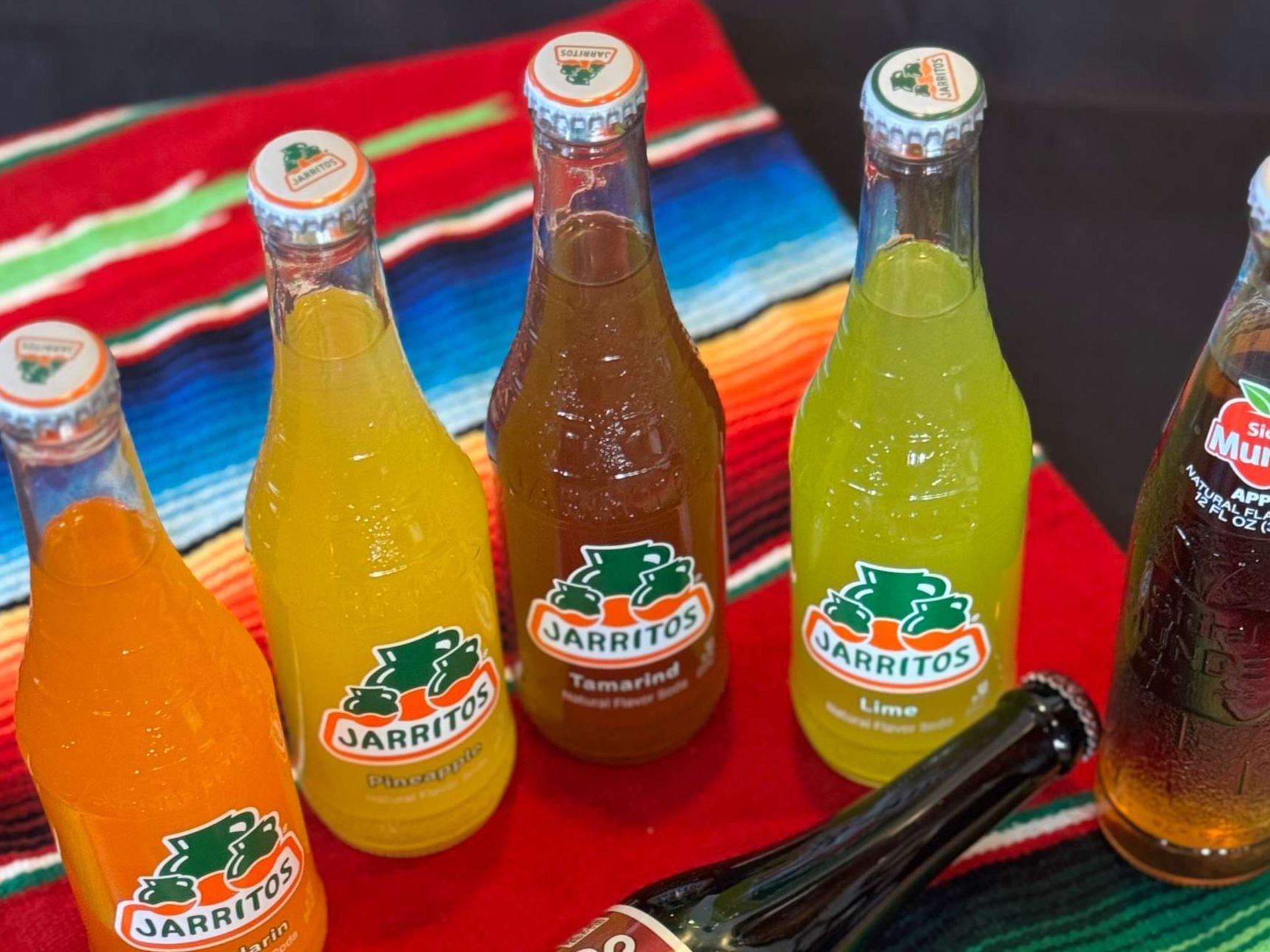 Jarritos.