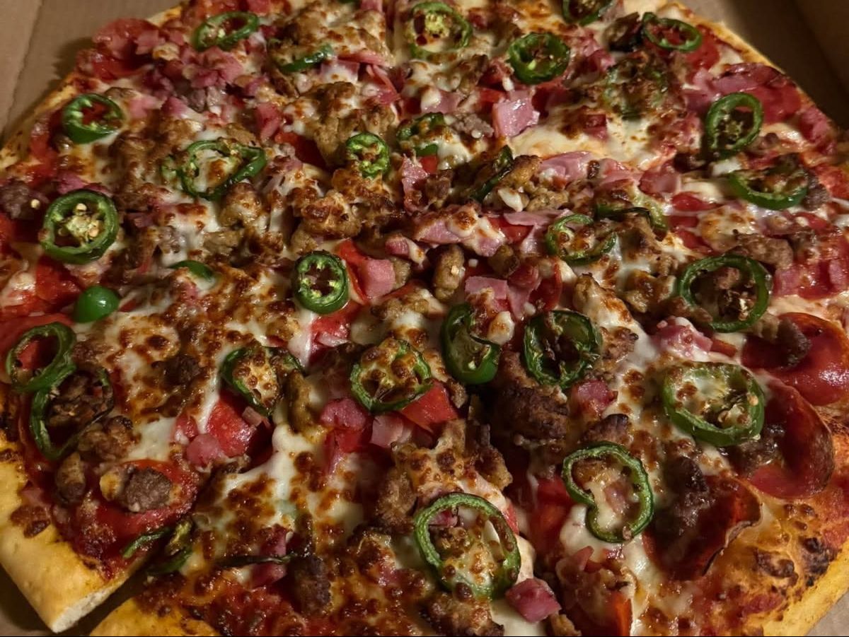 Chicharron Pizza Personal.