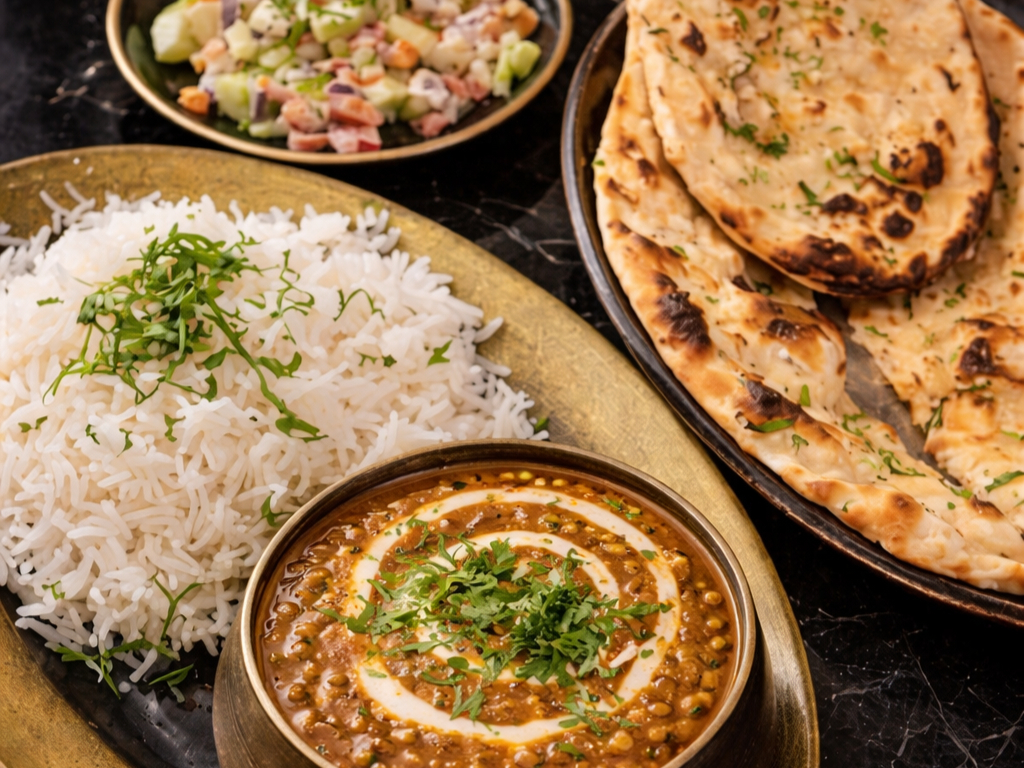 DAAL MAKAHANI LUNCH.