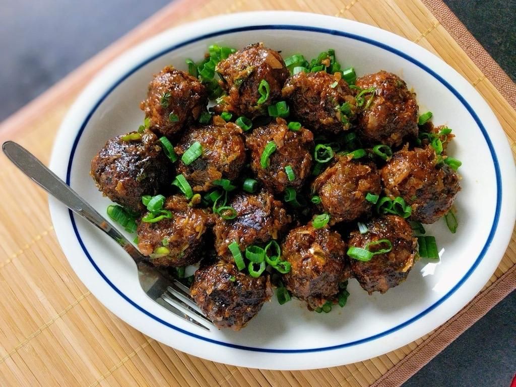 Veg Manchurian (V, NF, DF).