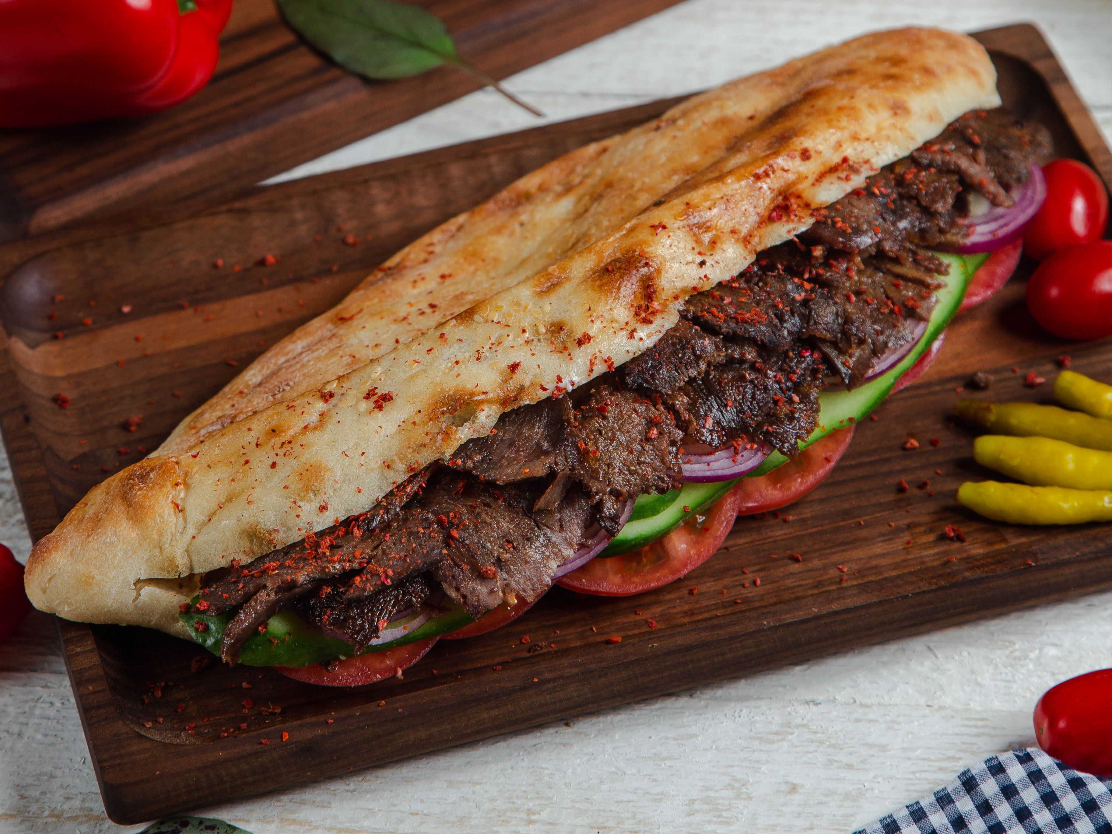 Sandwich De Bistec ( Steak Sandwich).