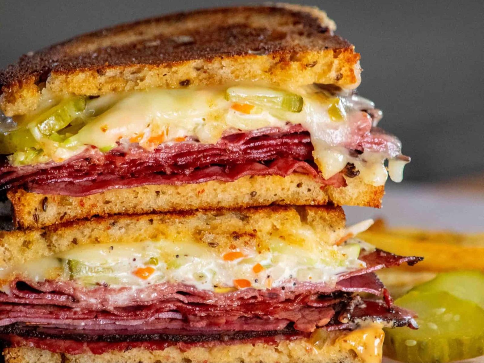 Hot pastrami or corned beef (rye).