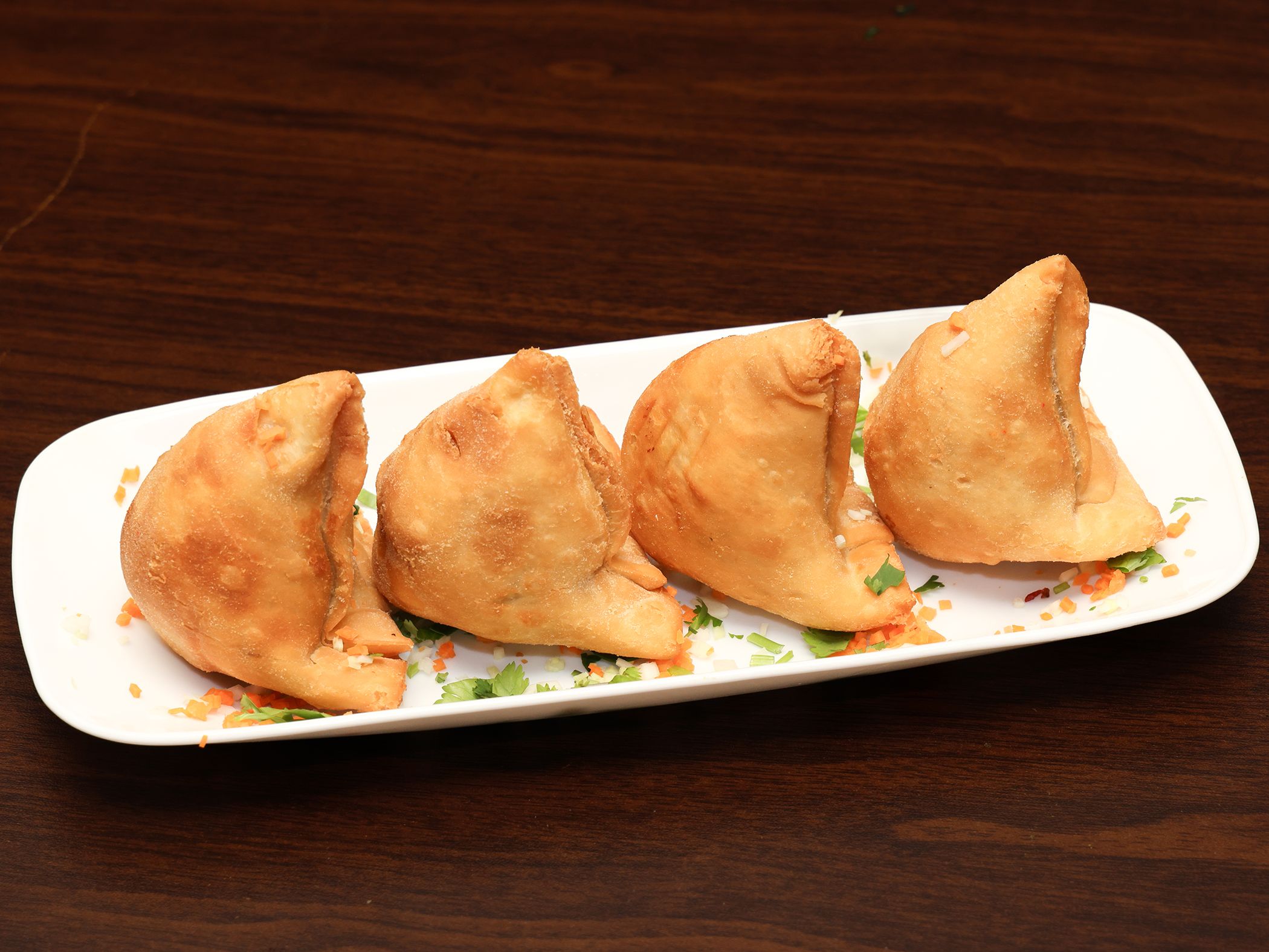 Veg Samosa (4pcs).
