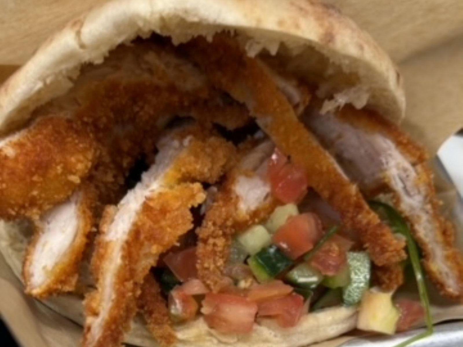 Crispy Chicken Pita