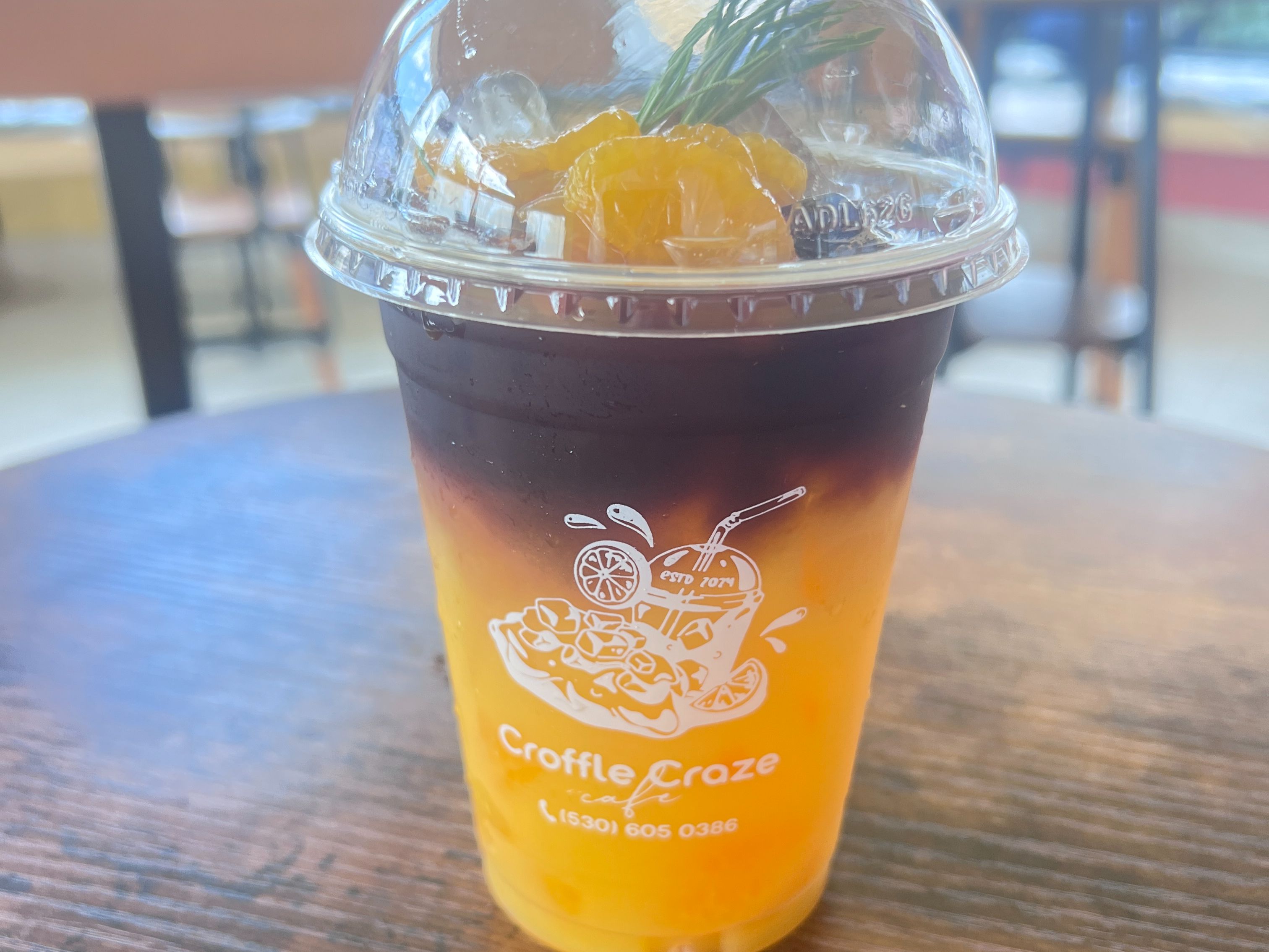 Orange Black Coffee 16oz (Fresh Orange Juice & Coffee).