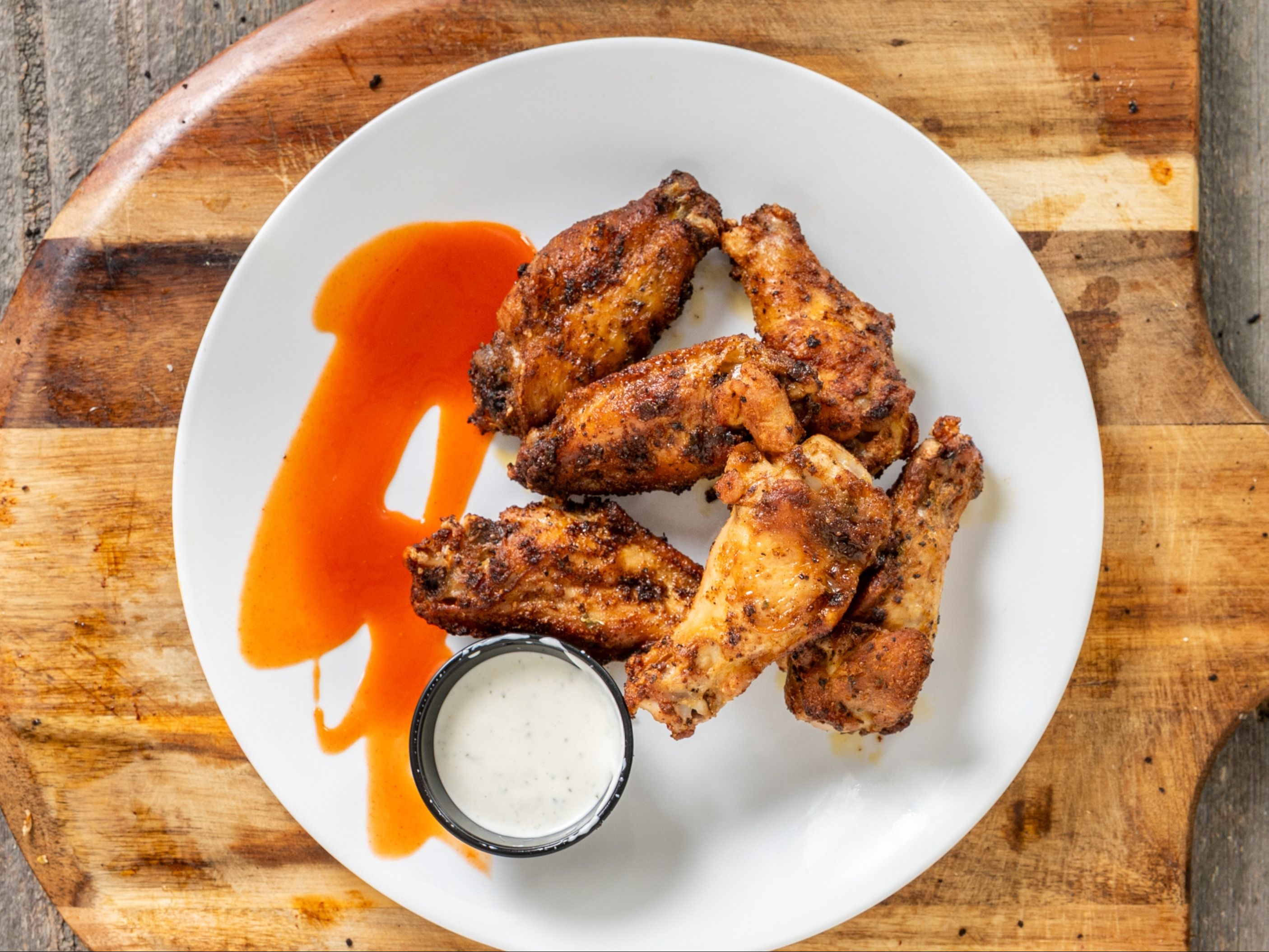 1 Jumbo Wings.