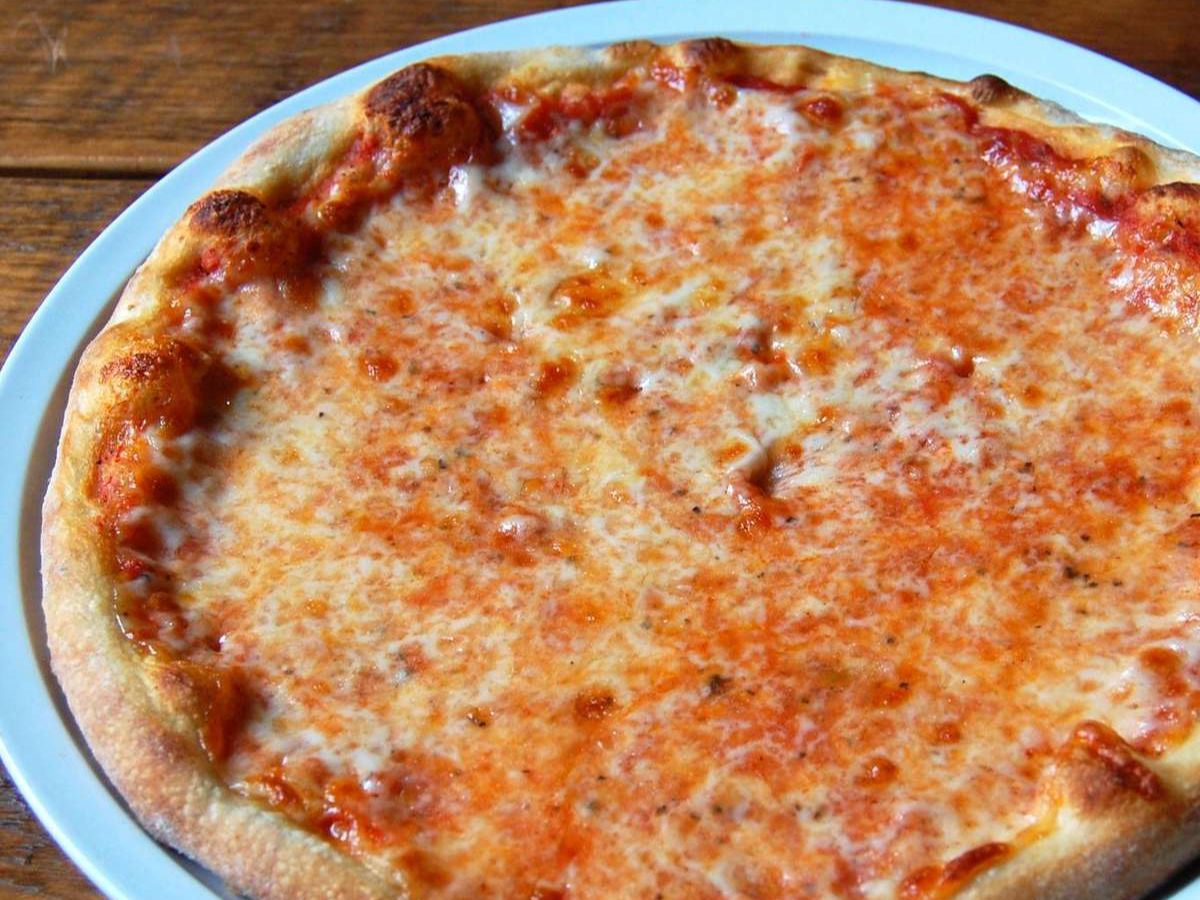 Regular Cheese Pizza Personal 12 Inch