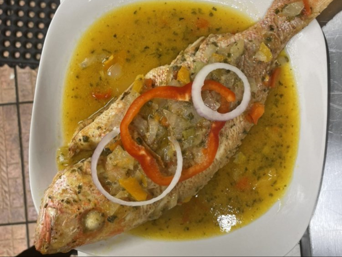 Stewed Fish & Plantains (Small).