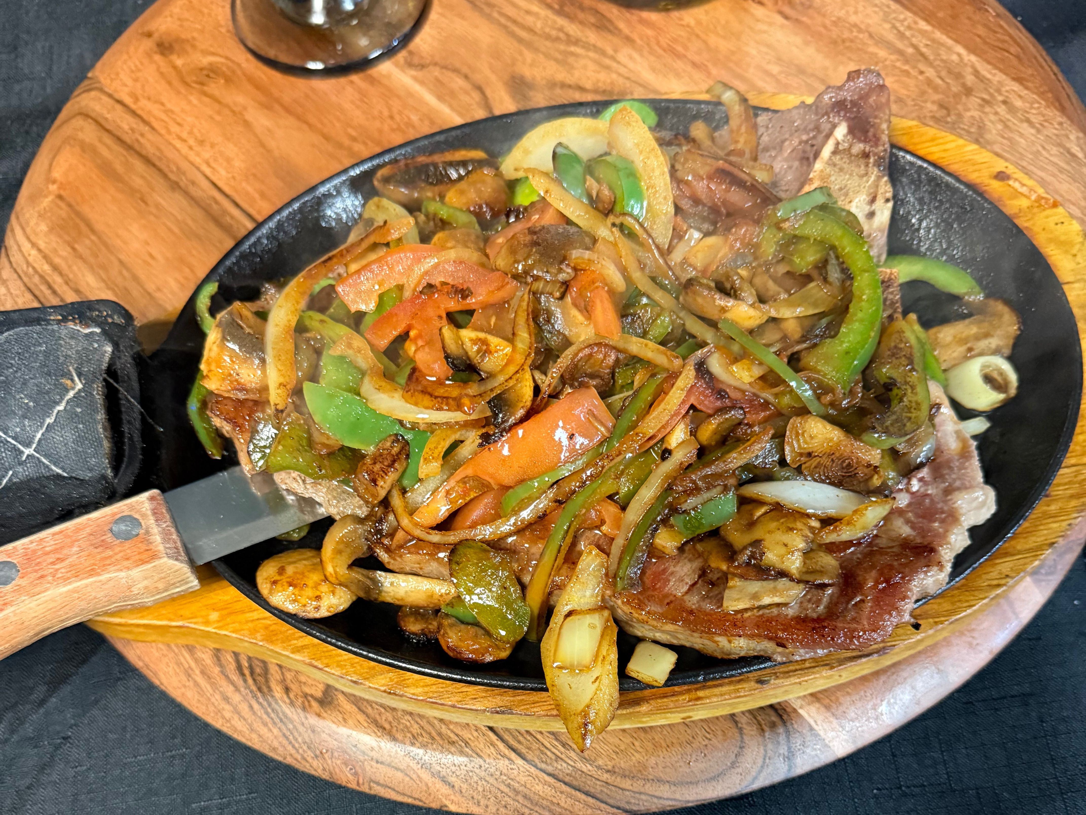 Bistec Acapulco.