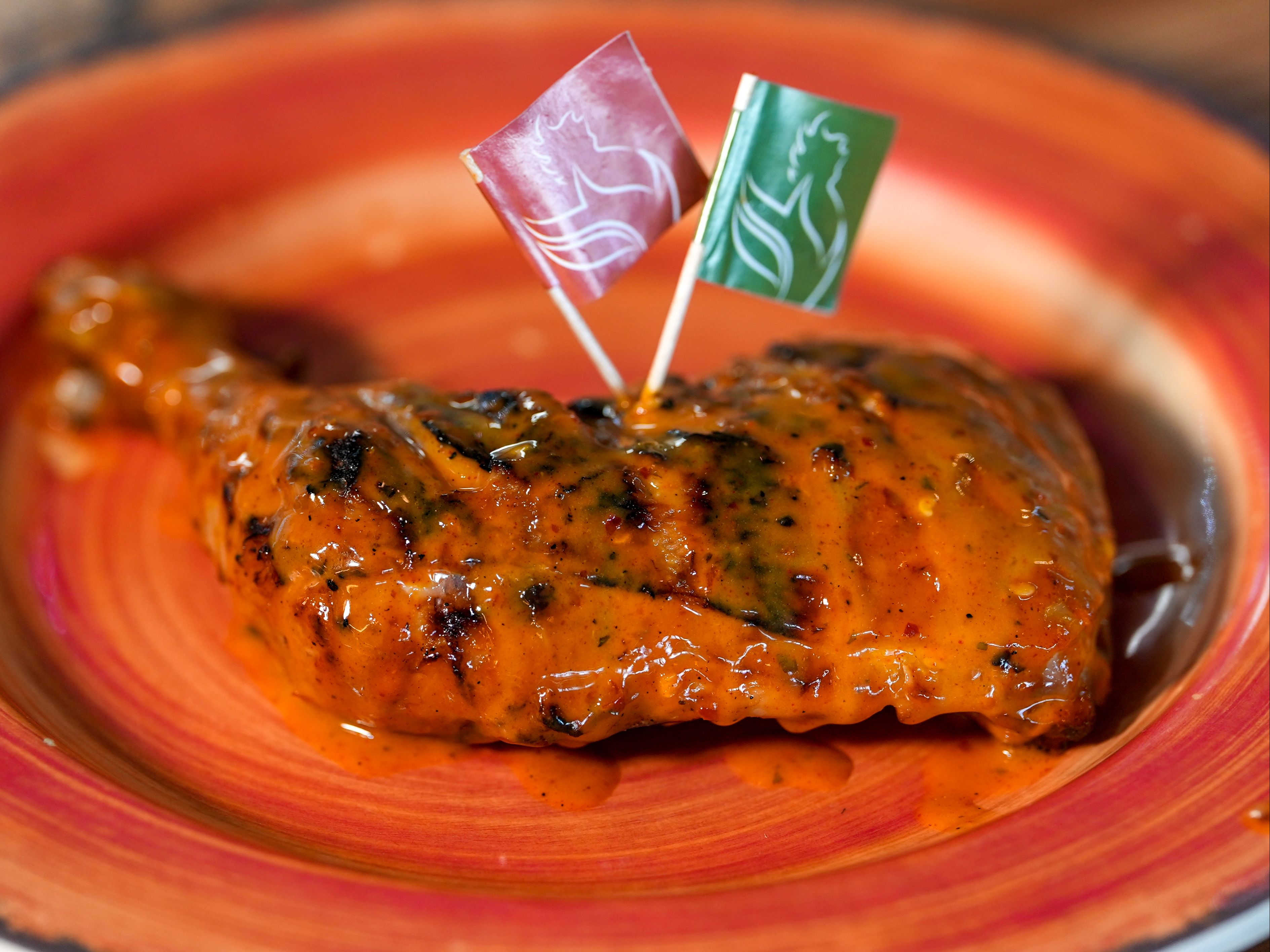 1/4 Chicken: Leg & Thigh.