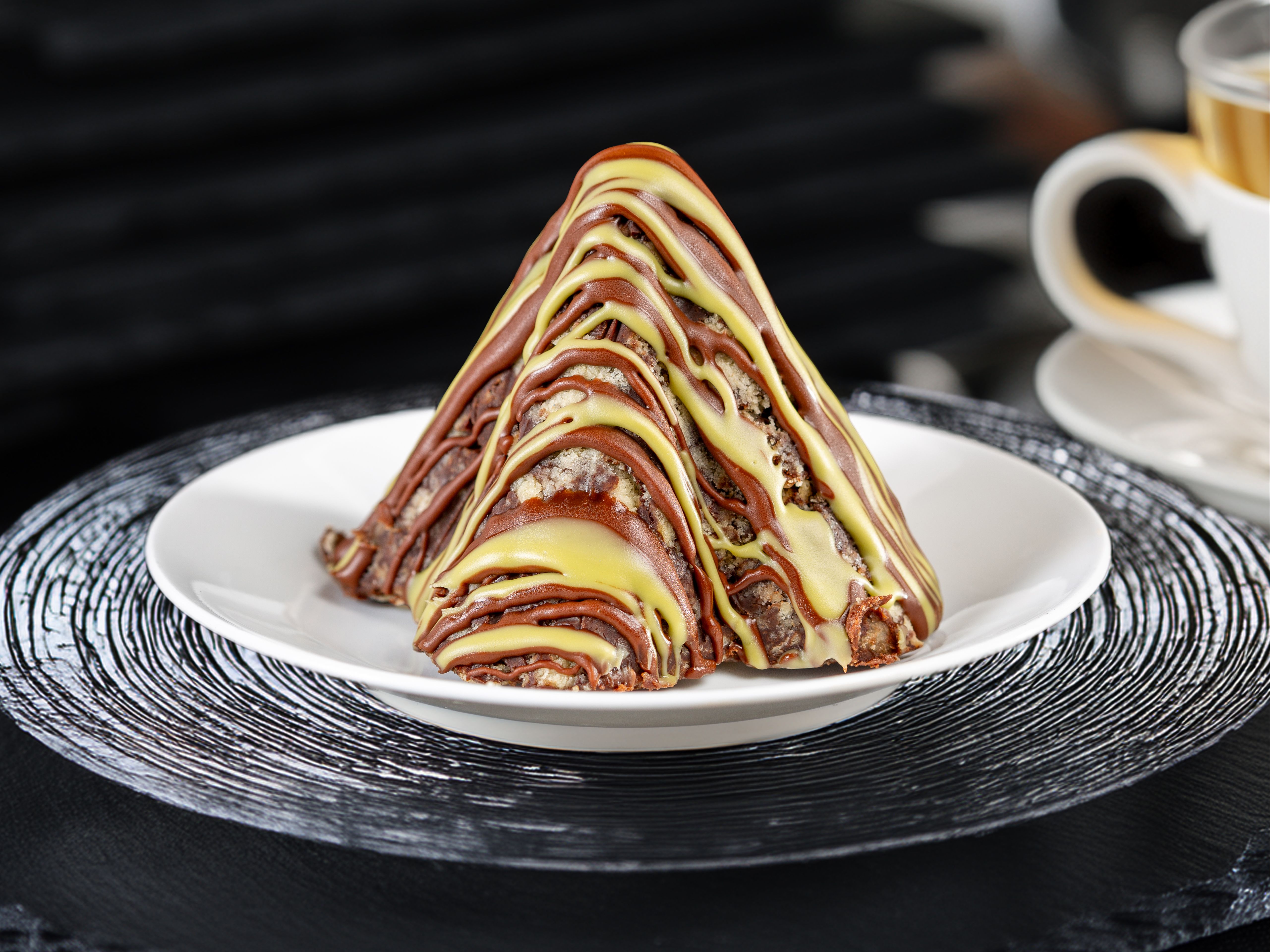 Lazy Mountain / ليزي ماونتن.