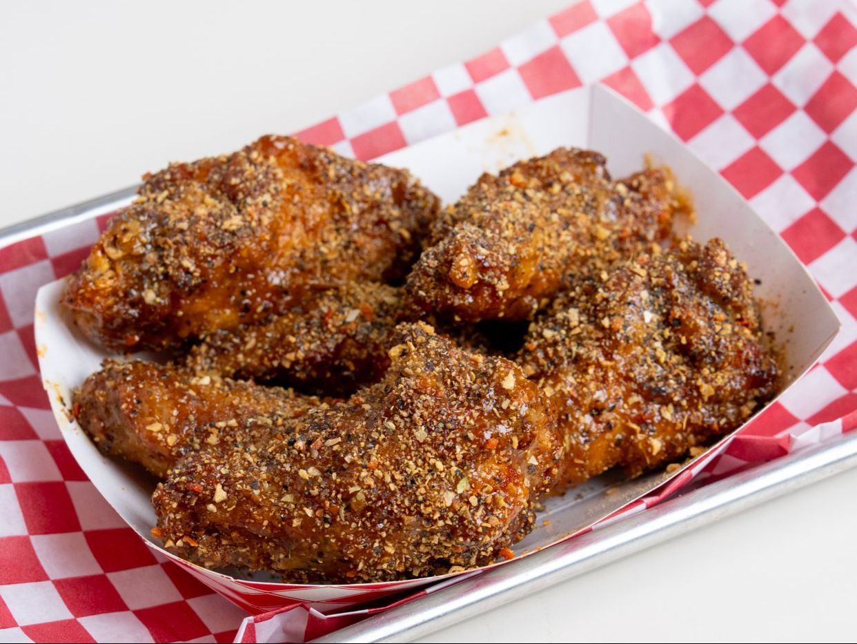 10 Wings.