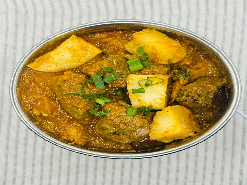 LAMB VINDALOO.