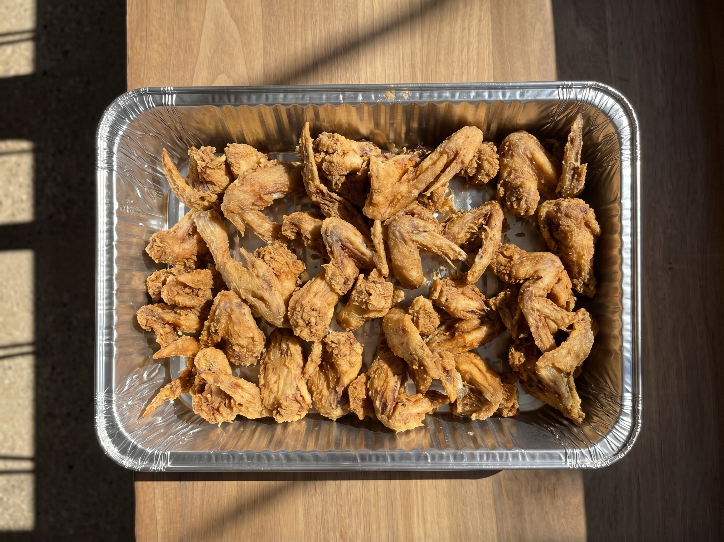 24 Wings Bucket.