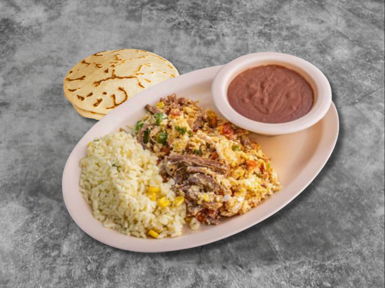 Huevos con Carne Deshilada.