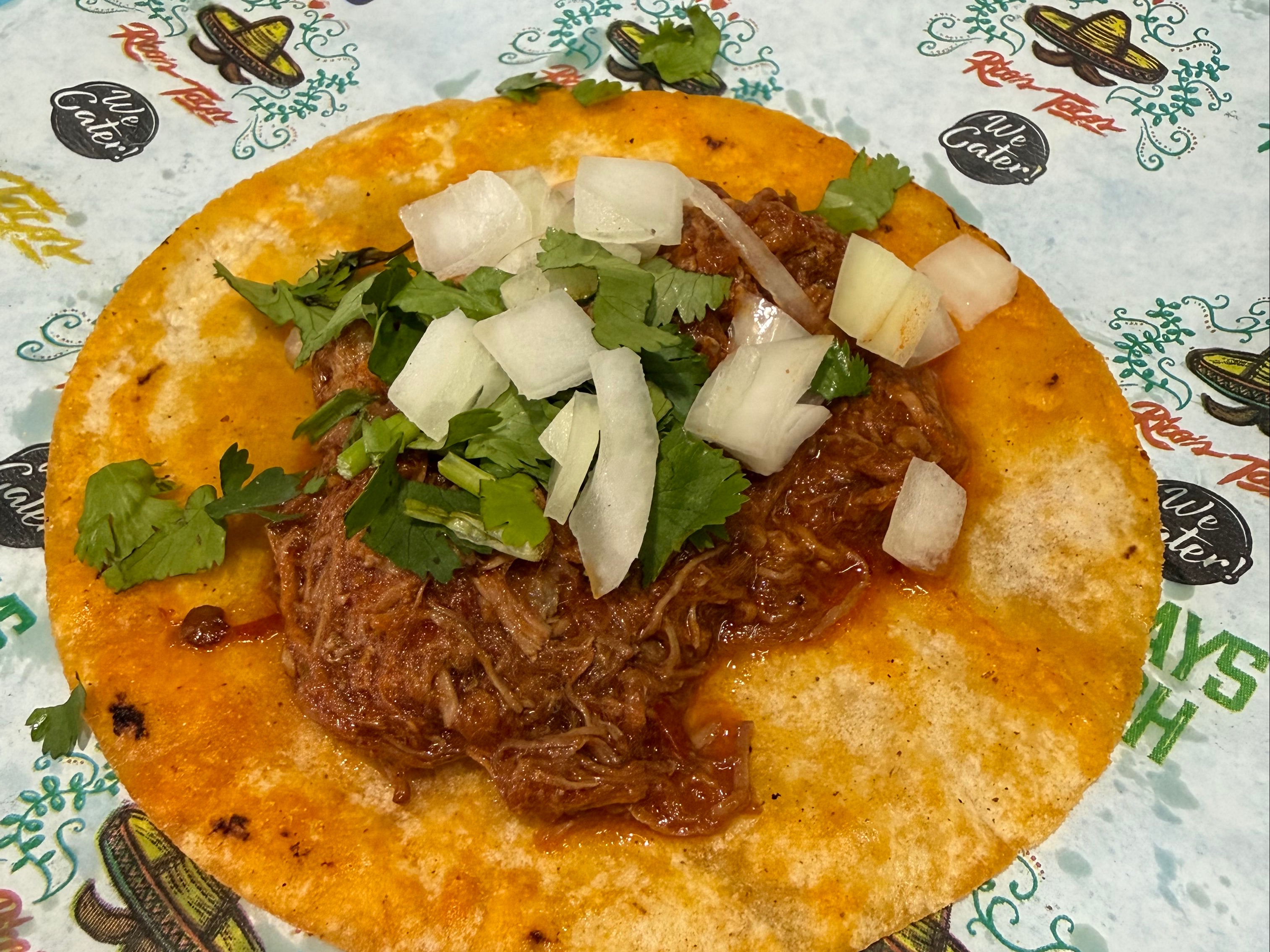 Taco birria.