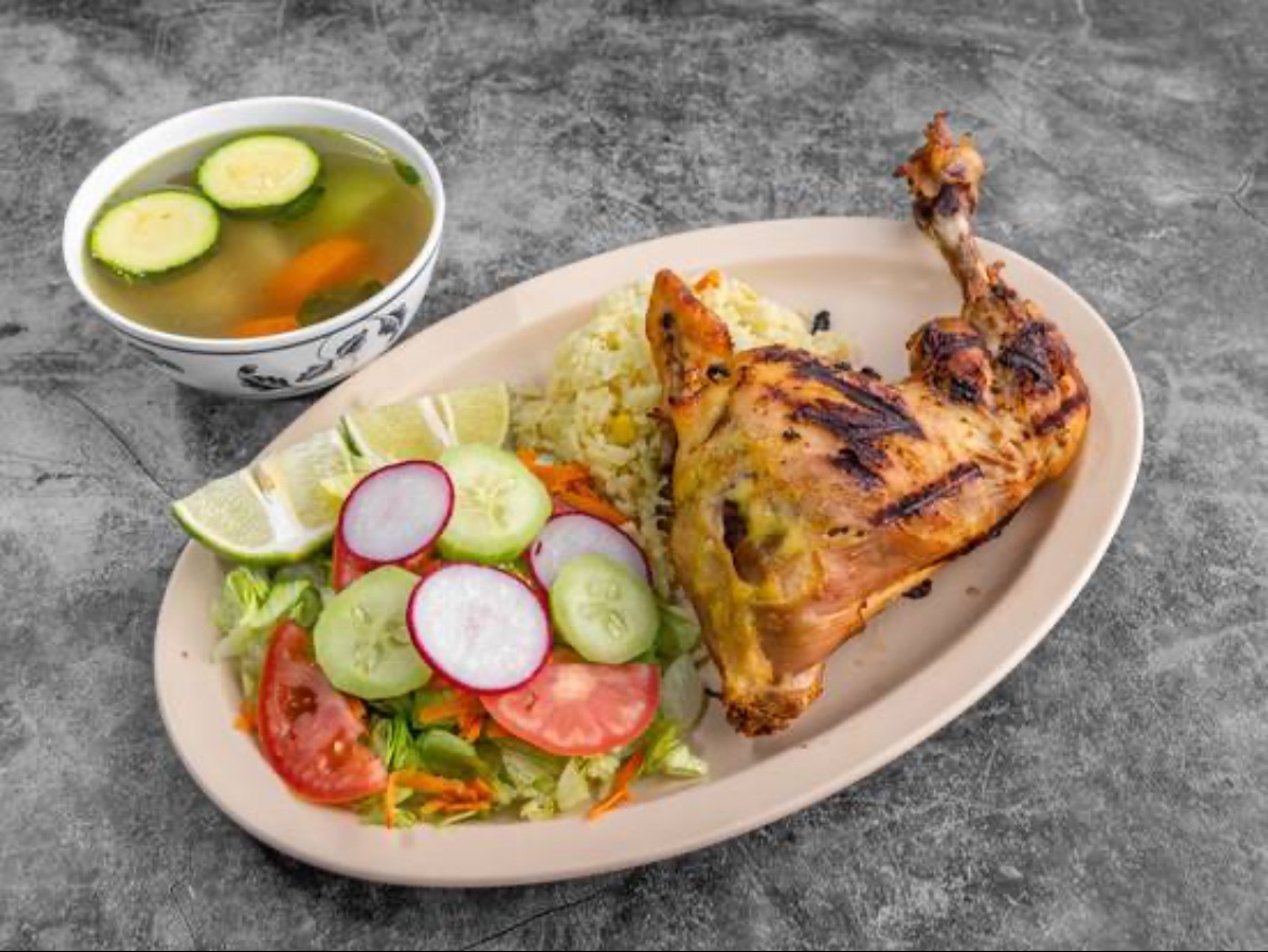 Sopa de Pollo (Asado).