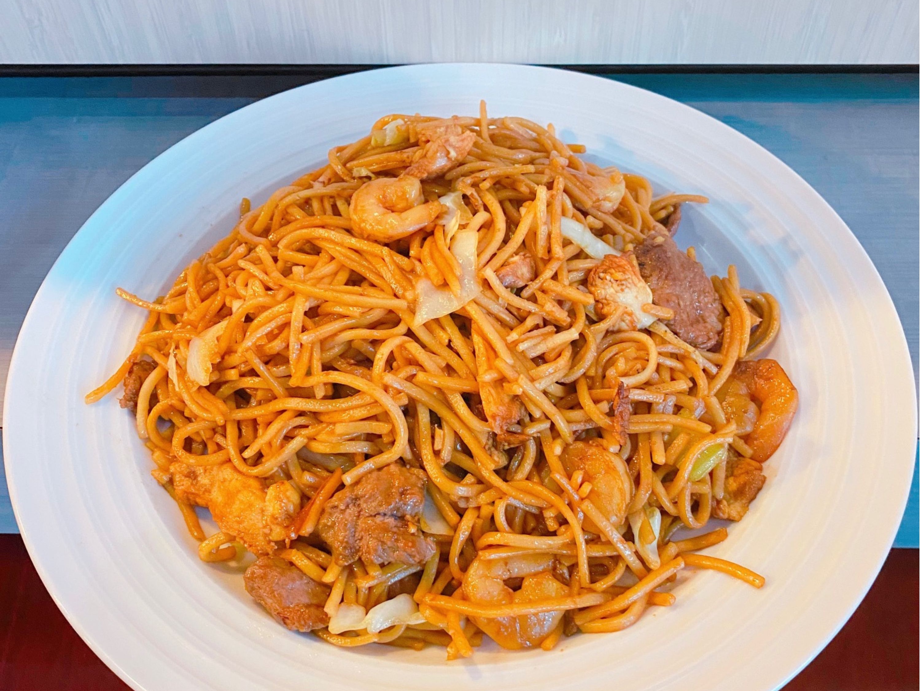 LM5 Combo Lo Mein.