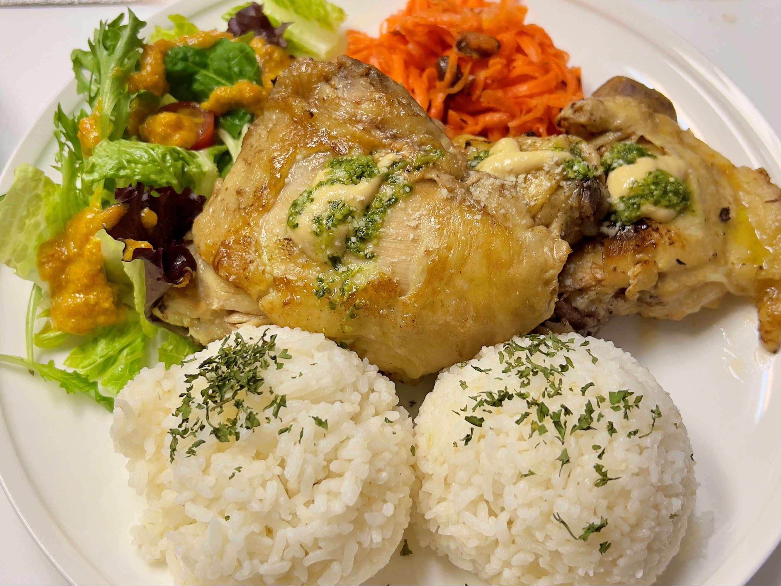 Dijon Chicken Plate Gluten-Free, Dairy-Free, Sugar-Free, and Nuts-Free,.