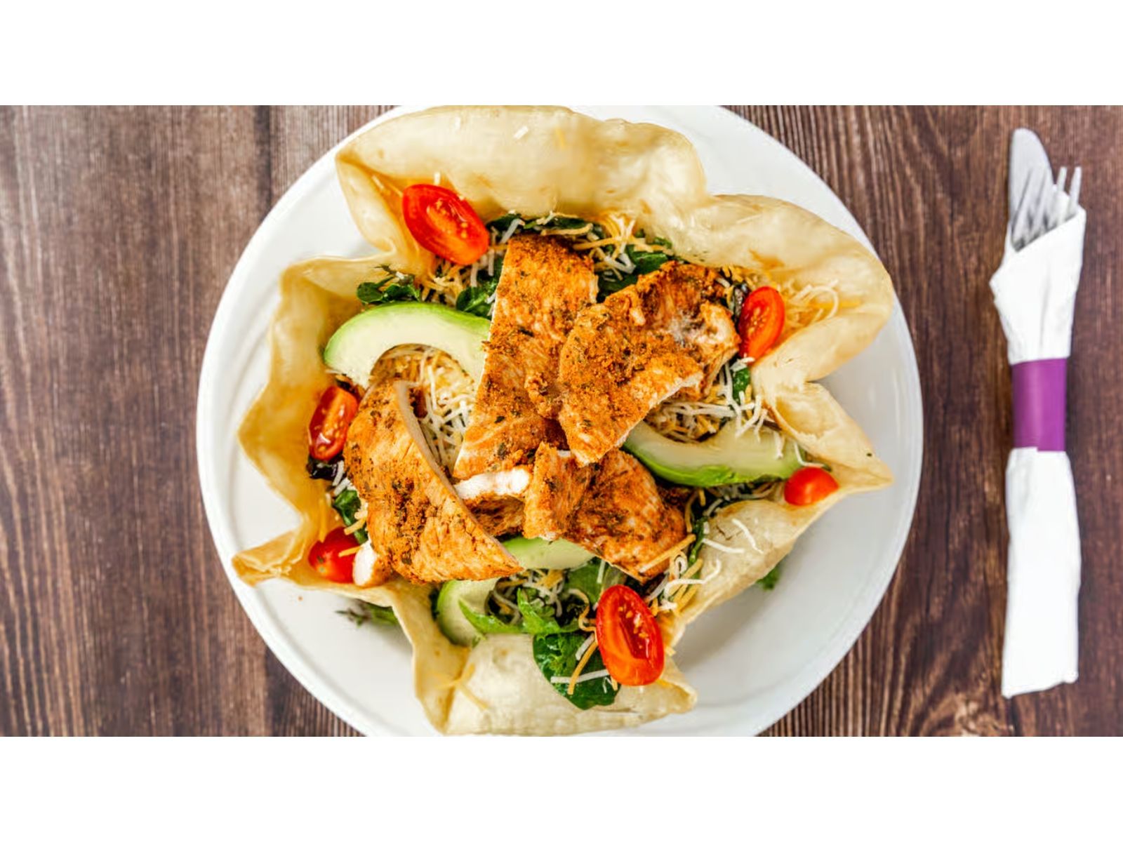 Chicken Bowl Salad (D).