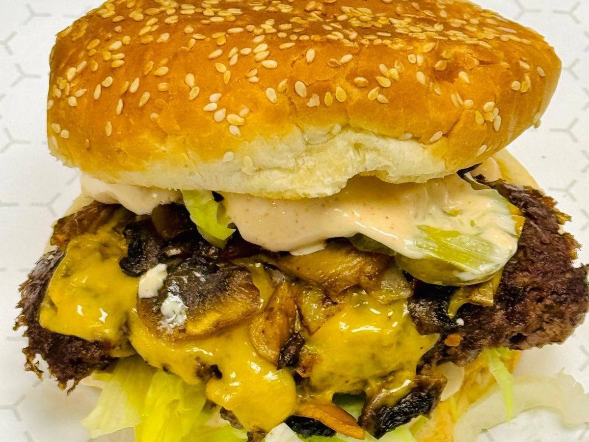 Kebabish Special Burger.