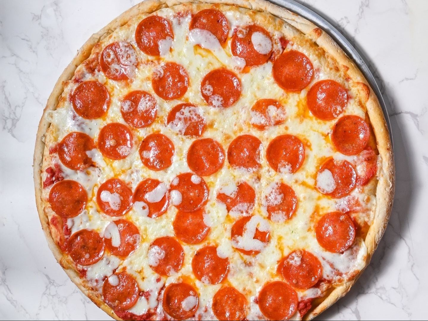 18" Pizza.