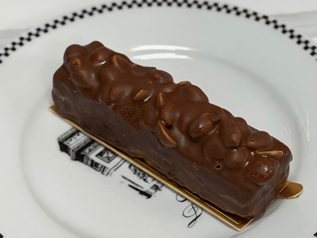 Snickers Cake.