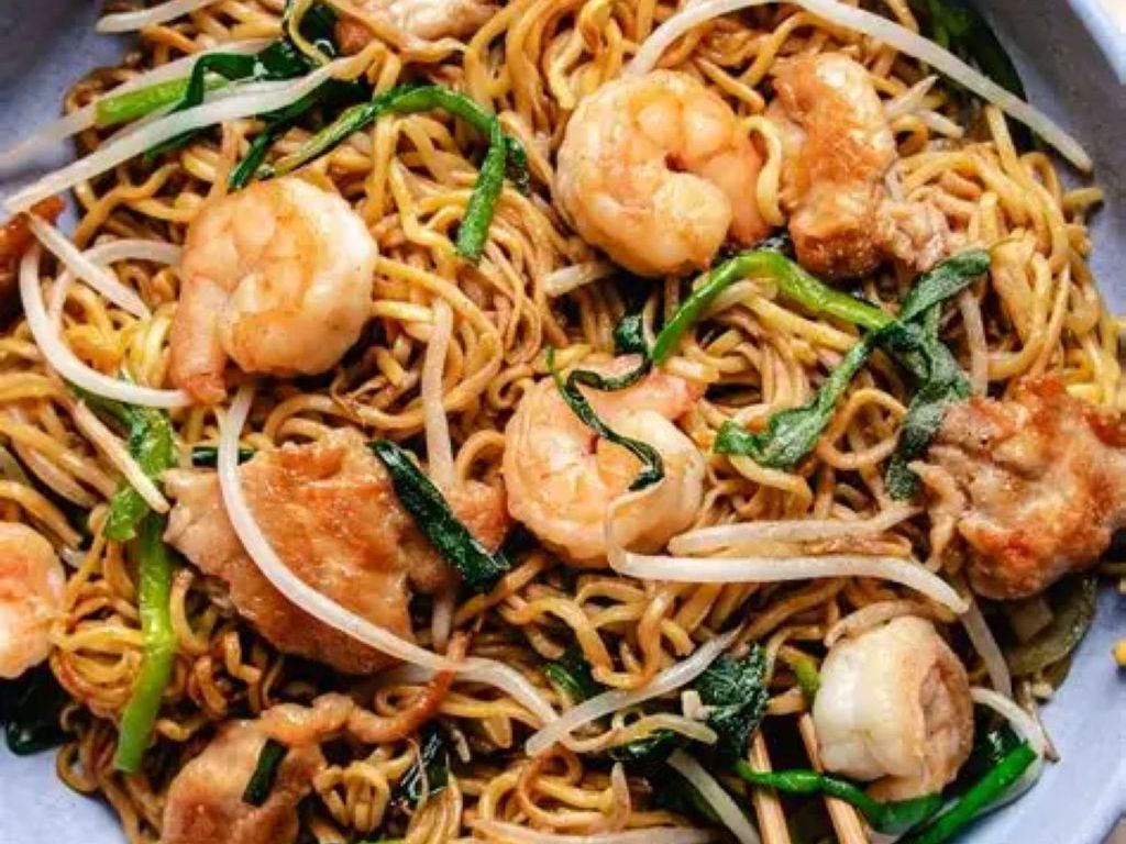SP2. Shrimp Chow Mein Combo / Combo Mì Xào Tôm / 虾仁炒面套餐.