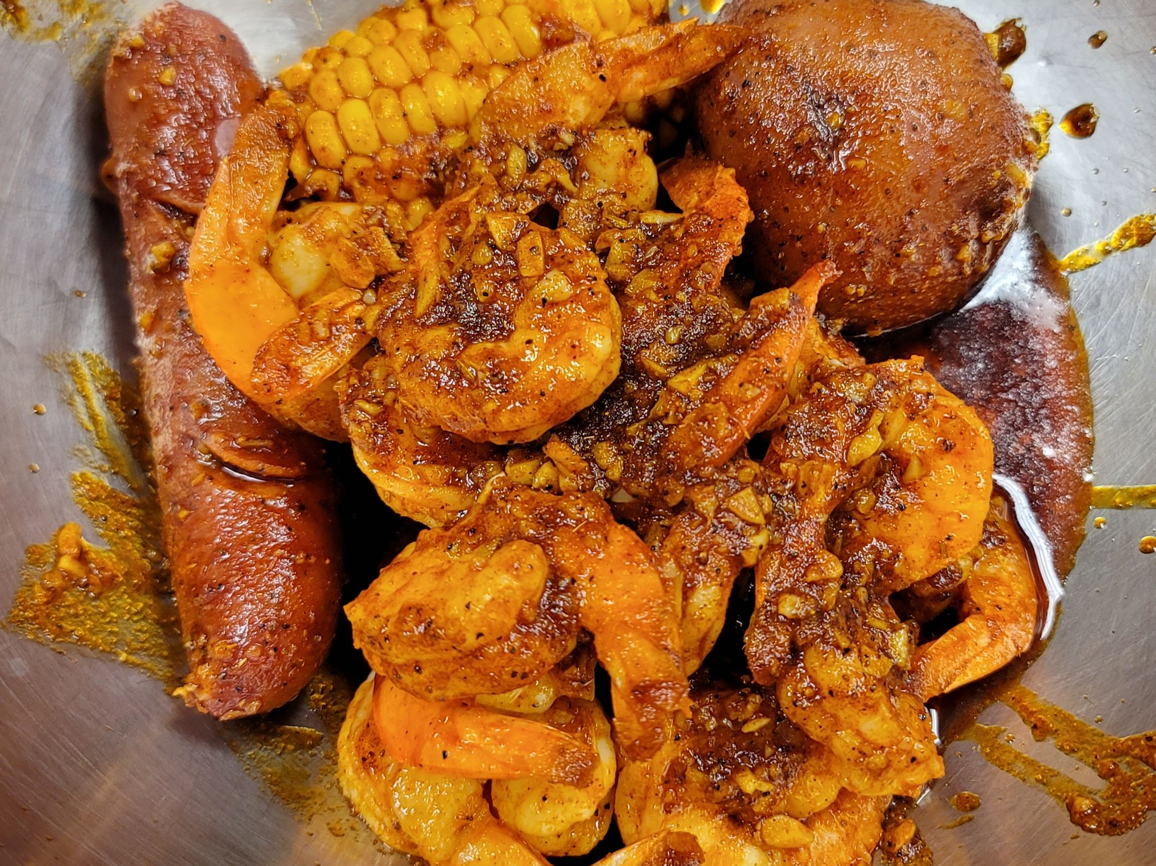 1/2 lb Boiled Shrimp & Sides