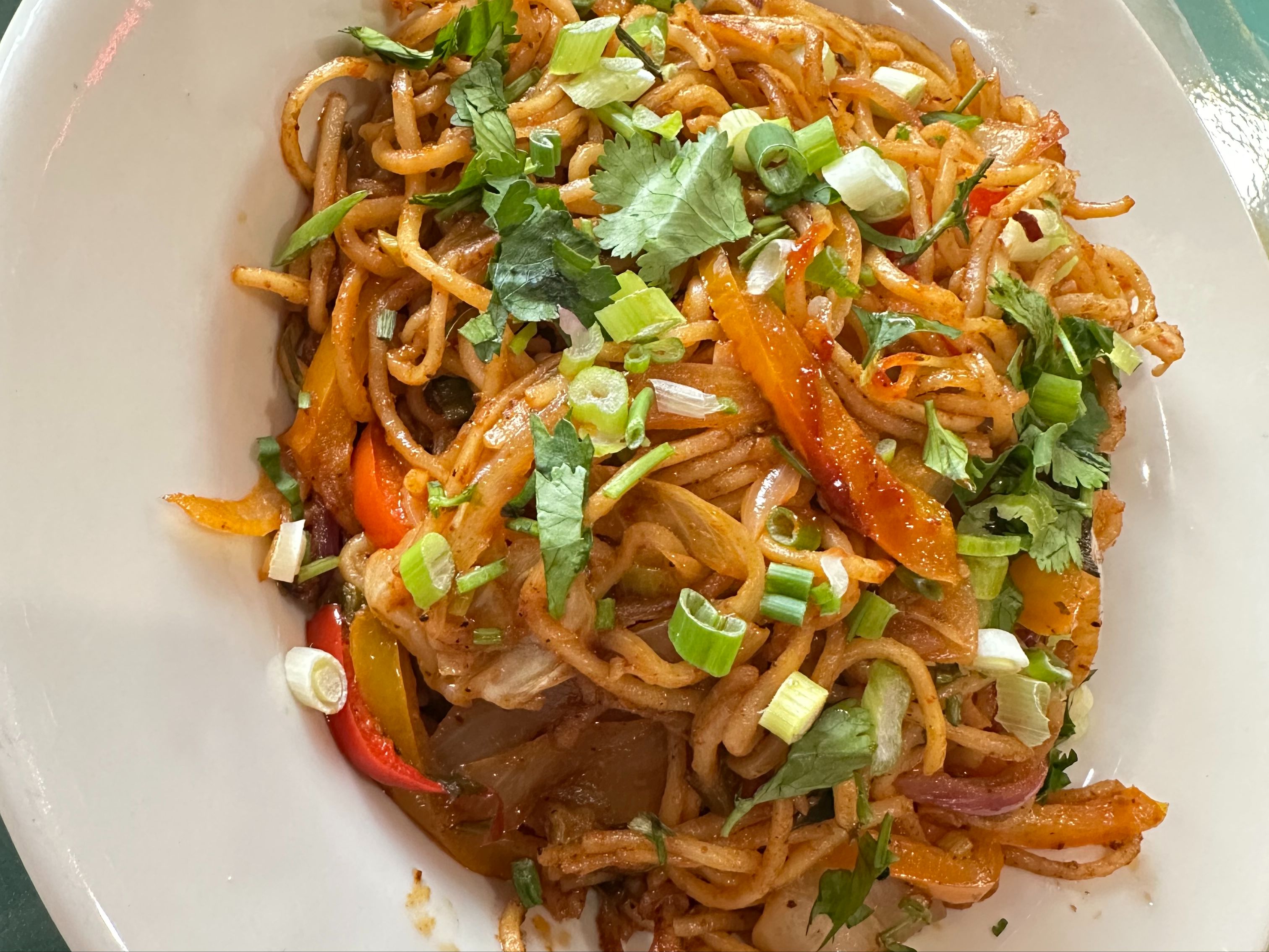 CHICKEN CHOWMEIN (Noodles).