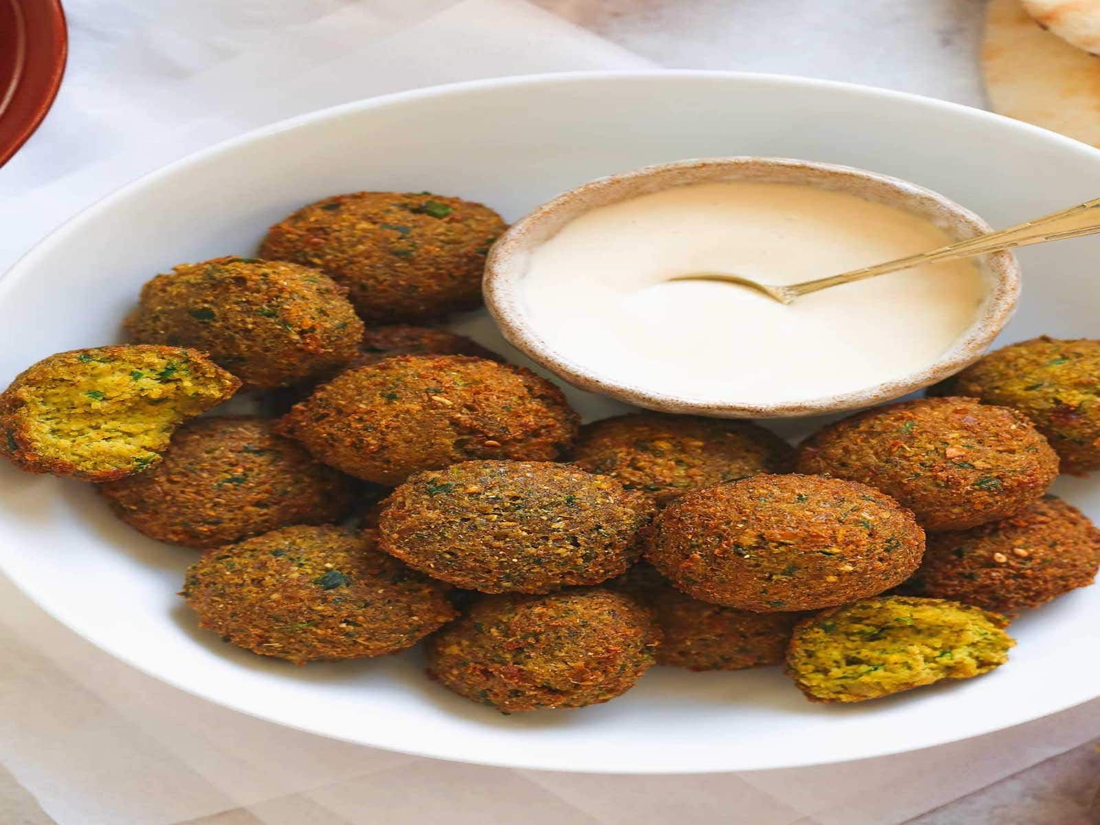 Falafel + Spread oz.