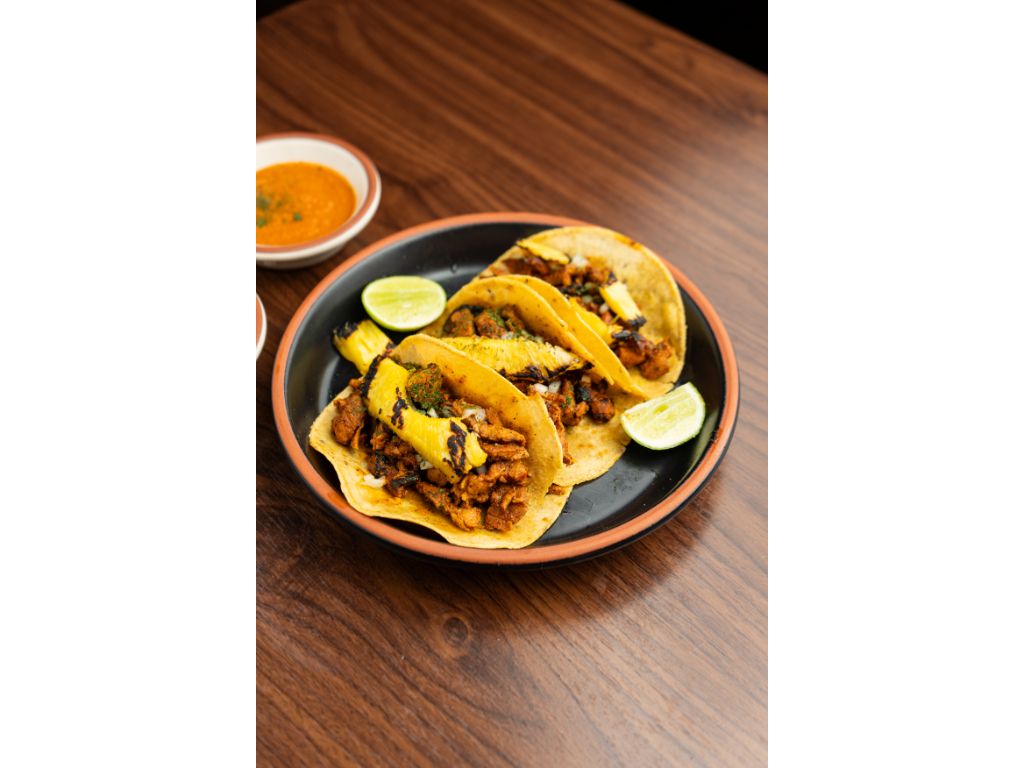 Chicken\Steak Mix Taco.