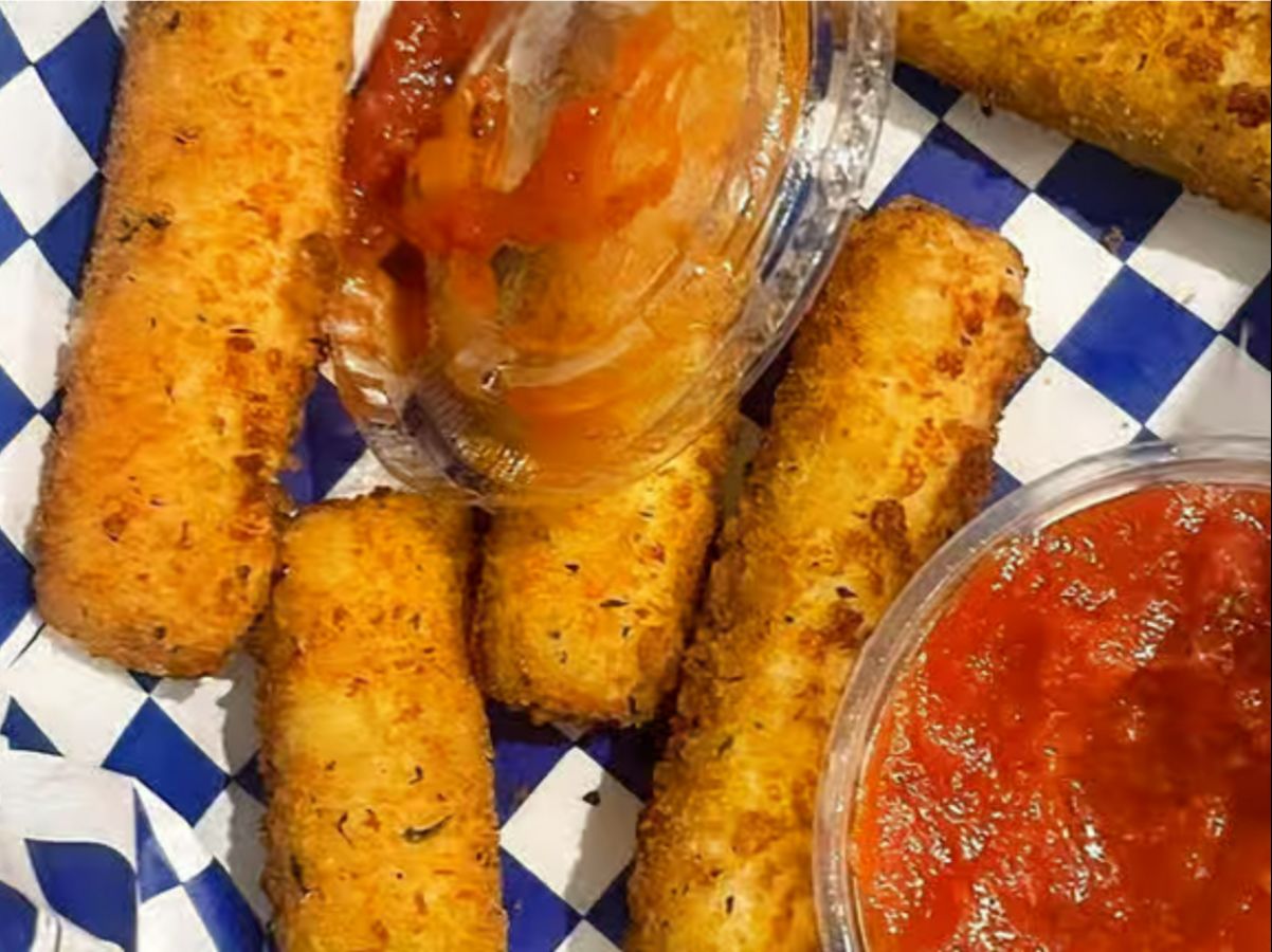 Mozzarella Cheese Sticks & Marinara Sauce.