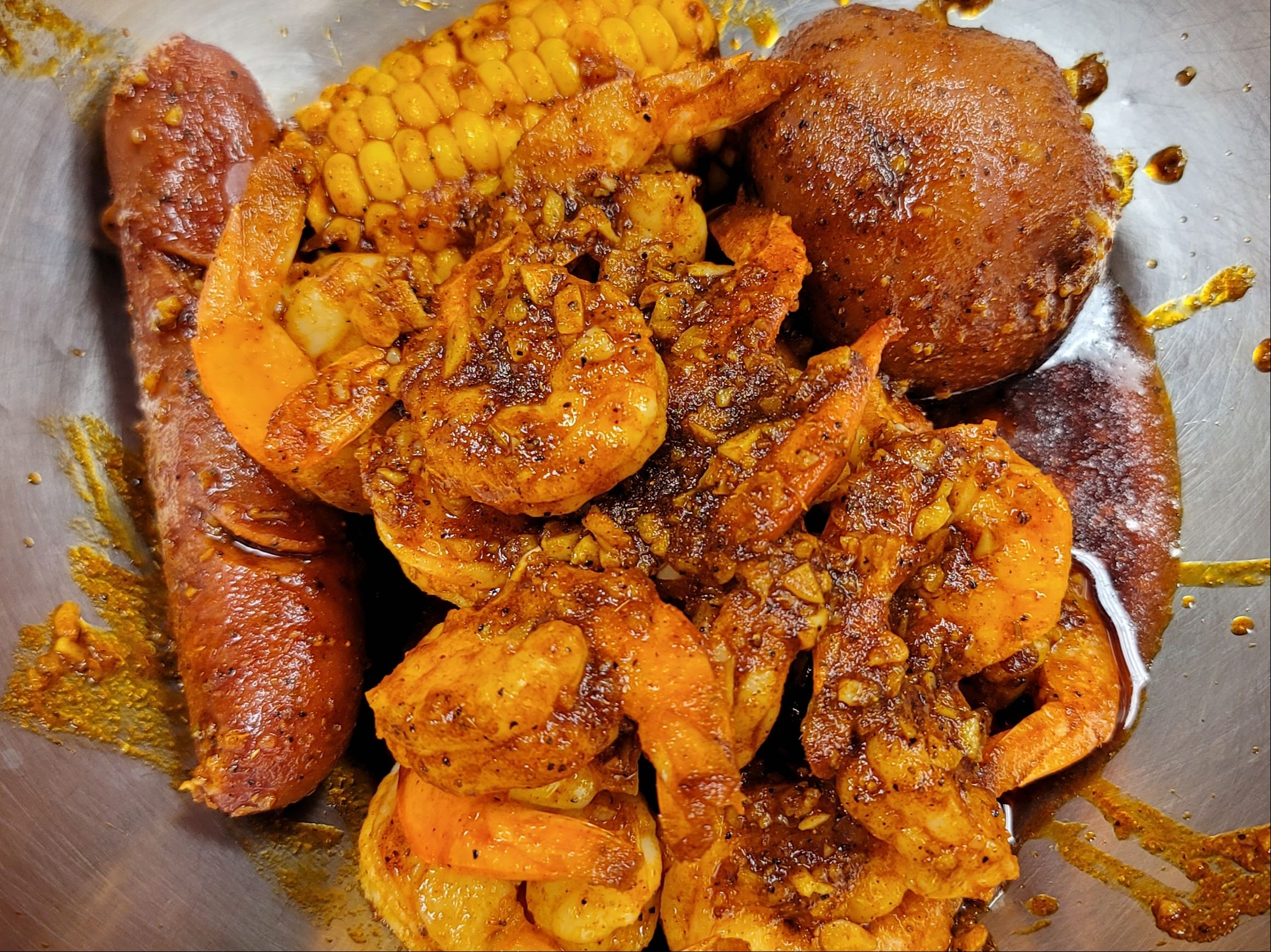 1 lb Boiled Shrimp & Sides