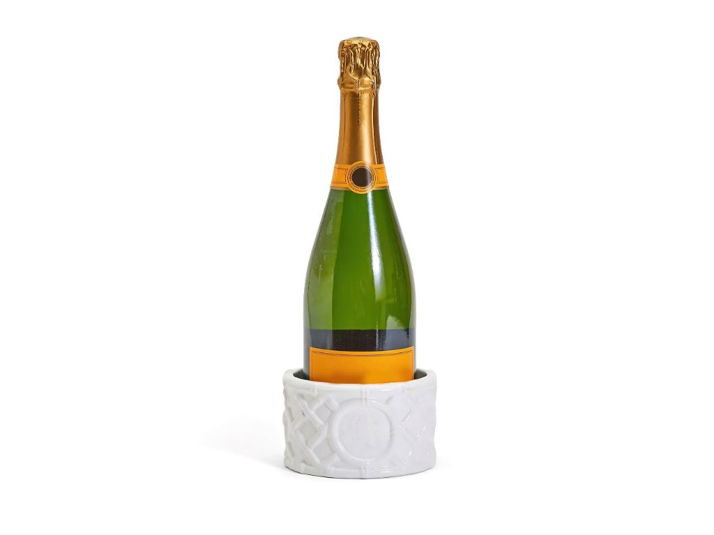 Champangne minin bottle.