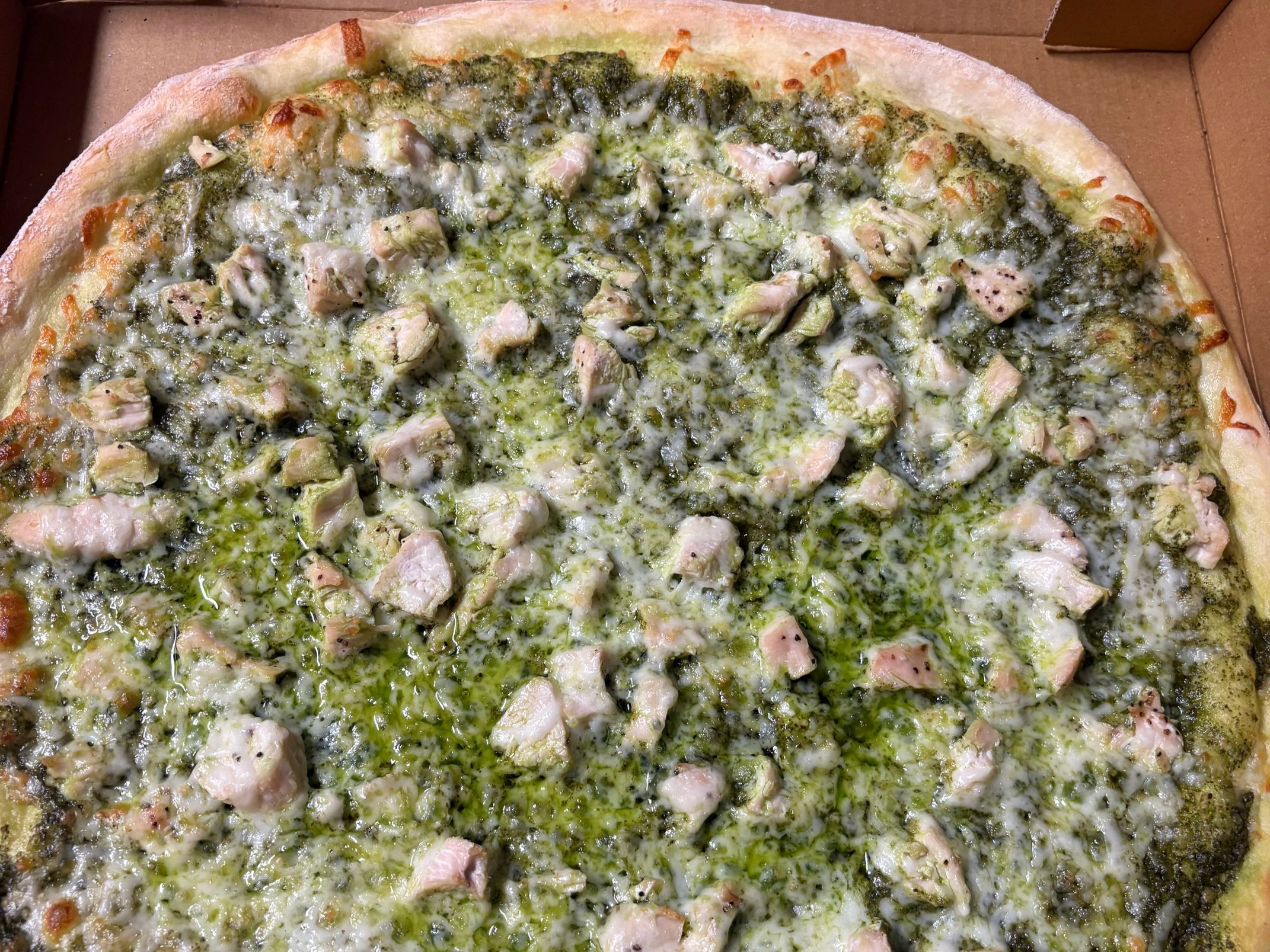 14" Chicken Pesto.