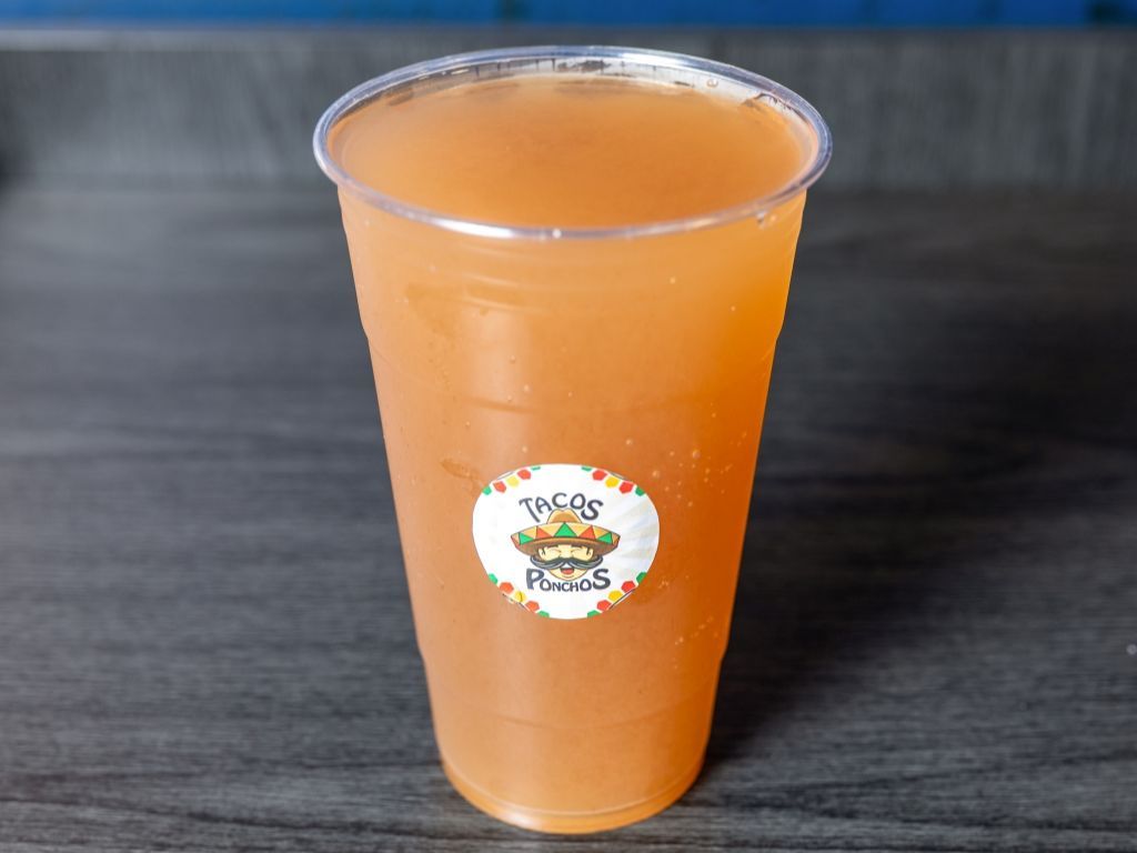 Agua de Tamarindo.
