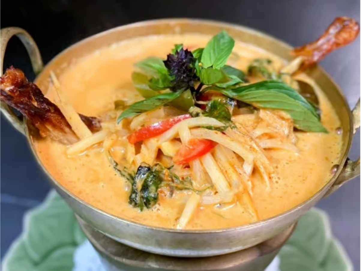 RED CURRY