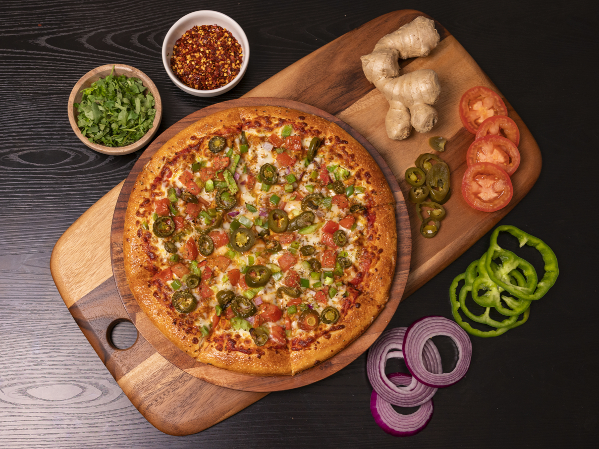 Karahi Paneer Pizza.