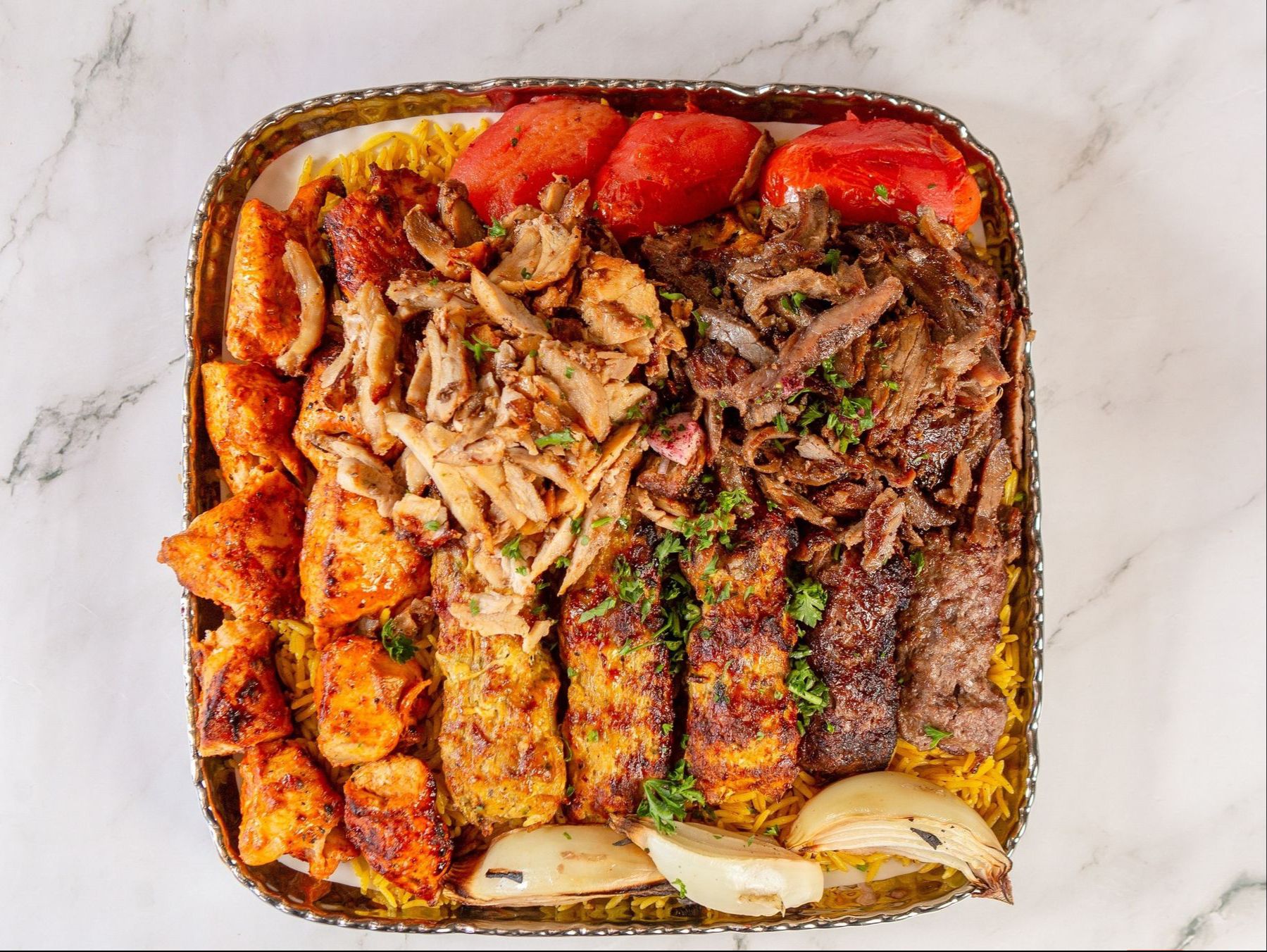 Mixed Grill Plate / طبق مشاوي مشكل.