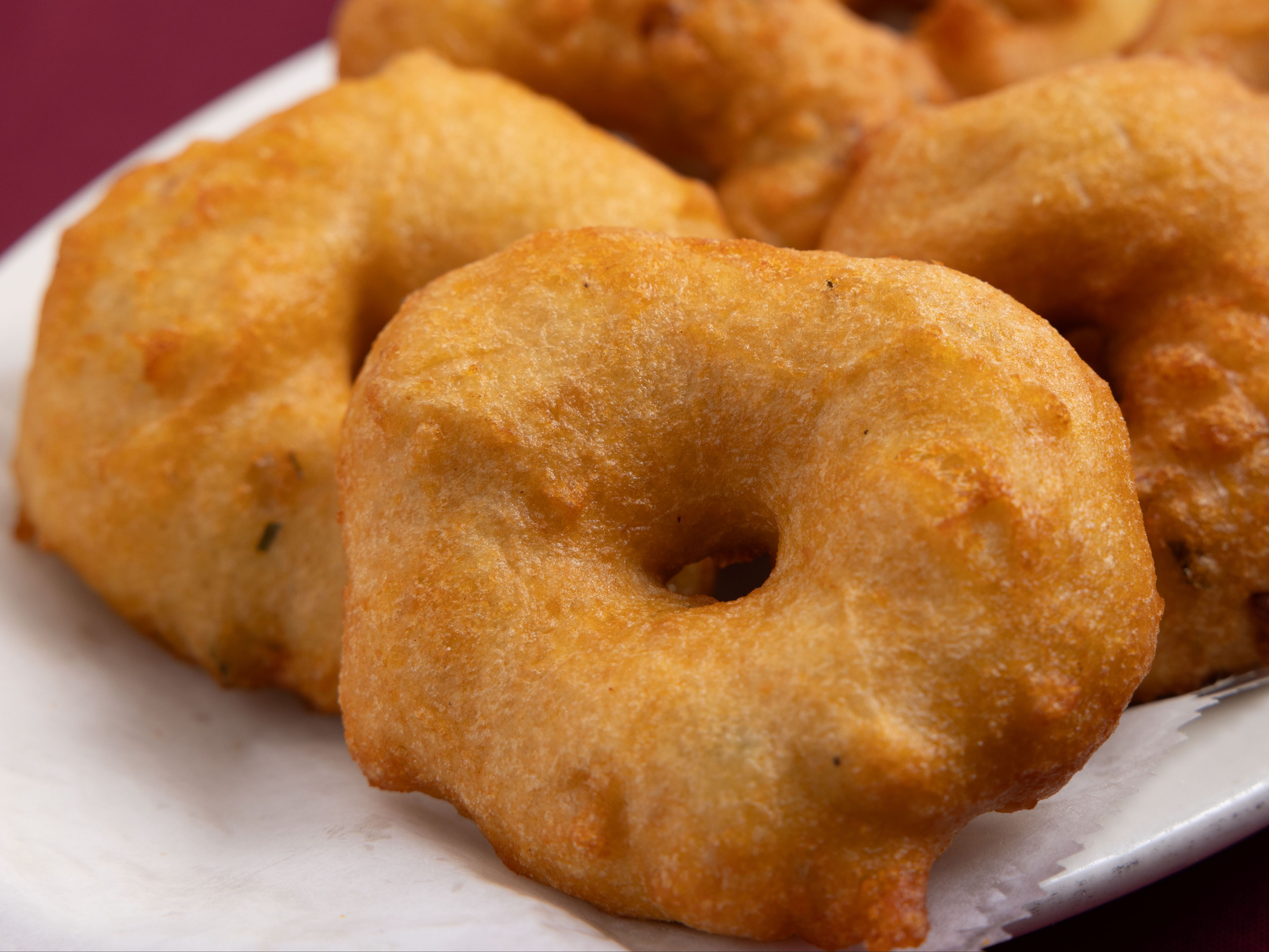 Medu Vada.