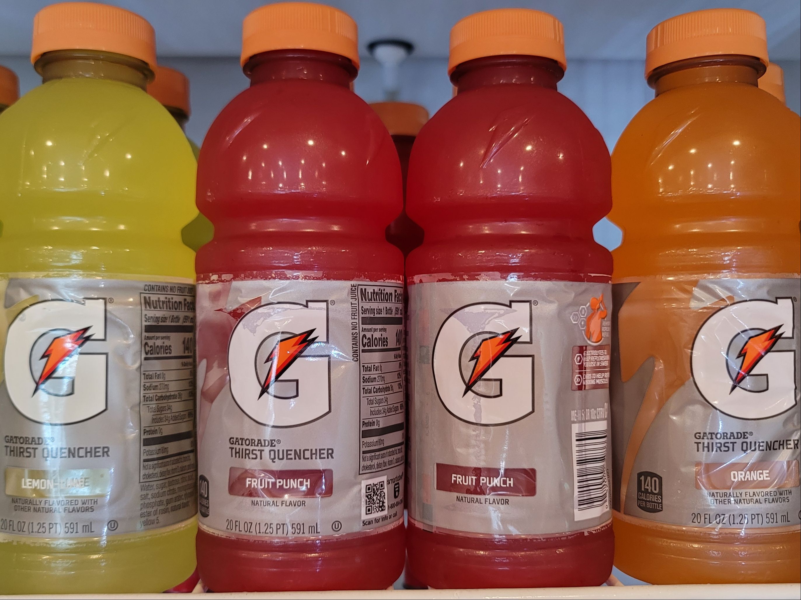 Gatorade (20oz Red).