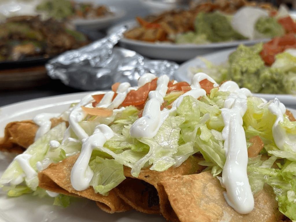 Flautas.